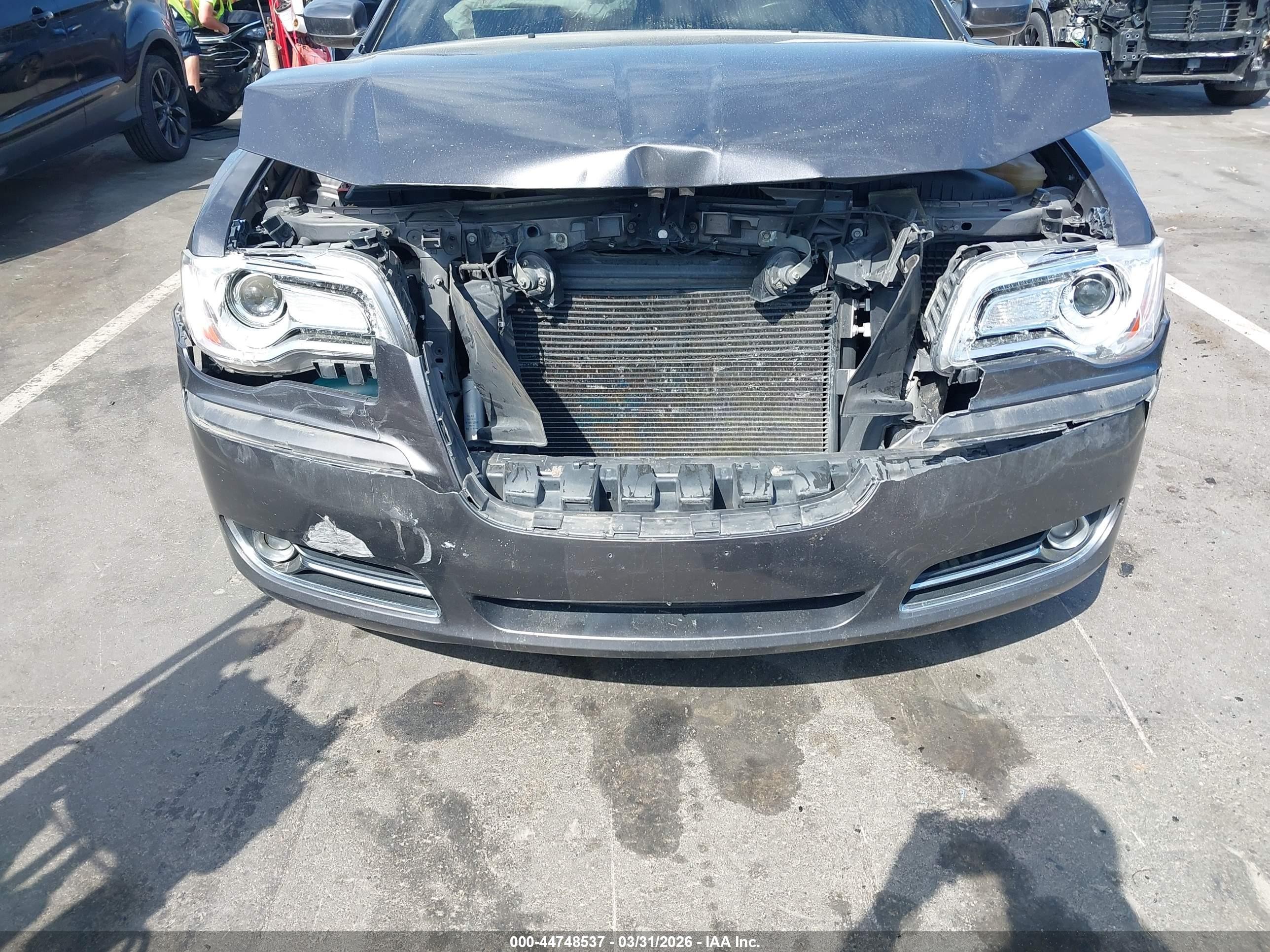 2013 Chrysler 300 Motown Gray vin: 2C3CCARGXDH633993