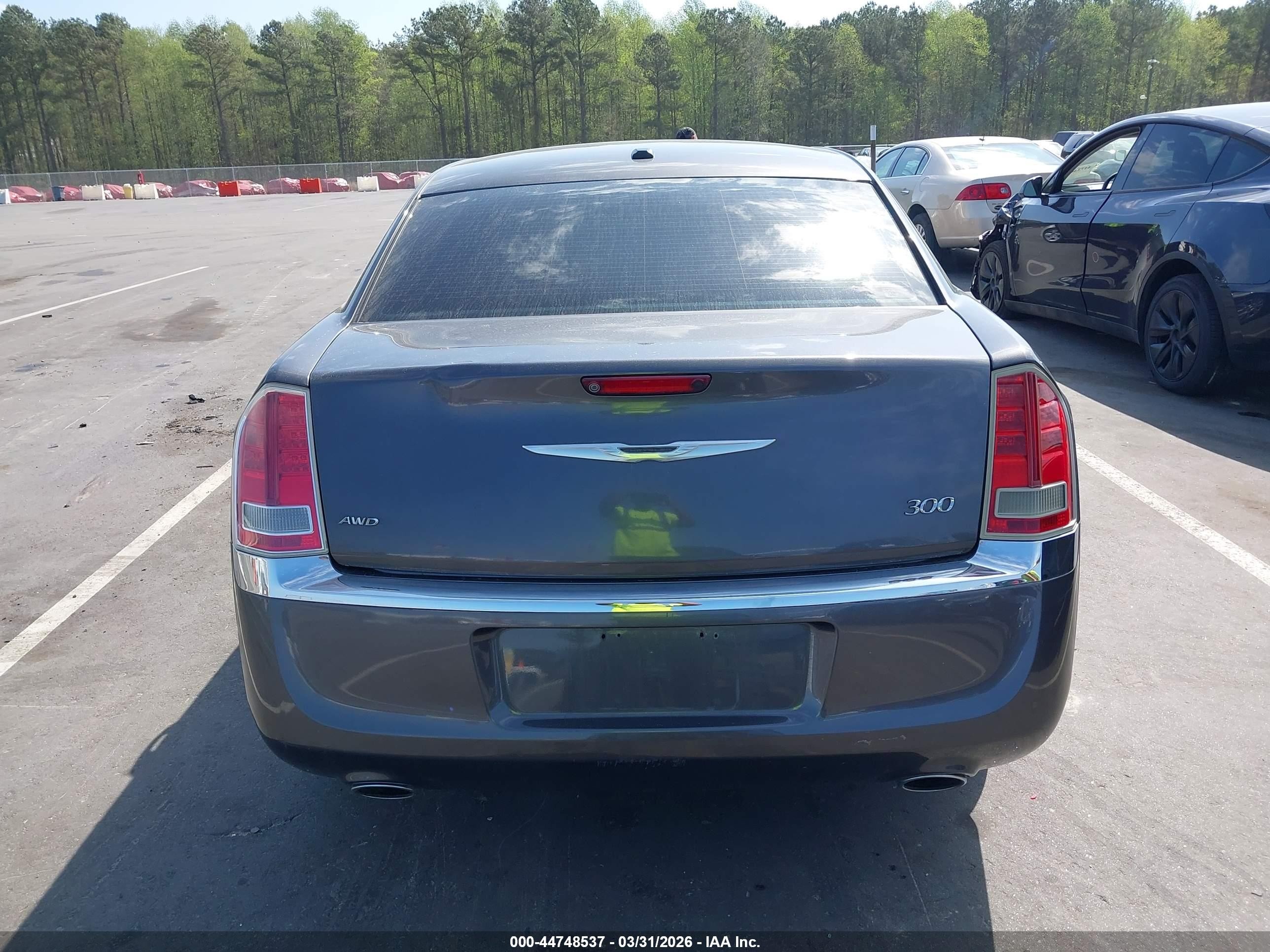 2013 Chrysler 300 Motown Gray vin: 2C3CCARGXDH633993