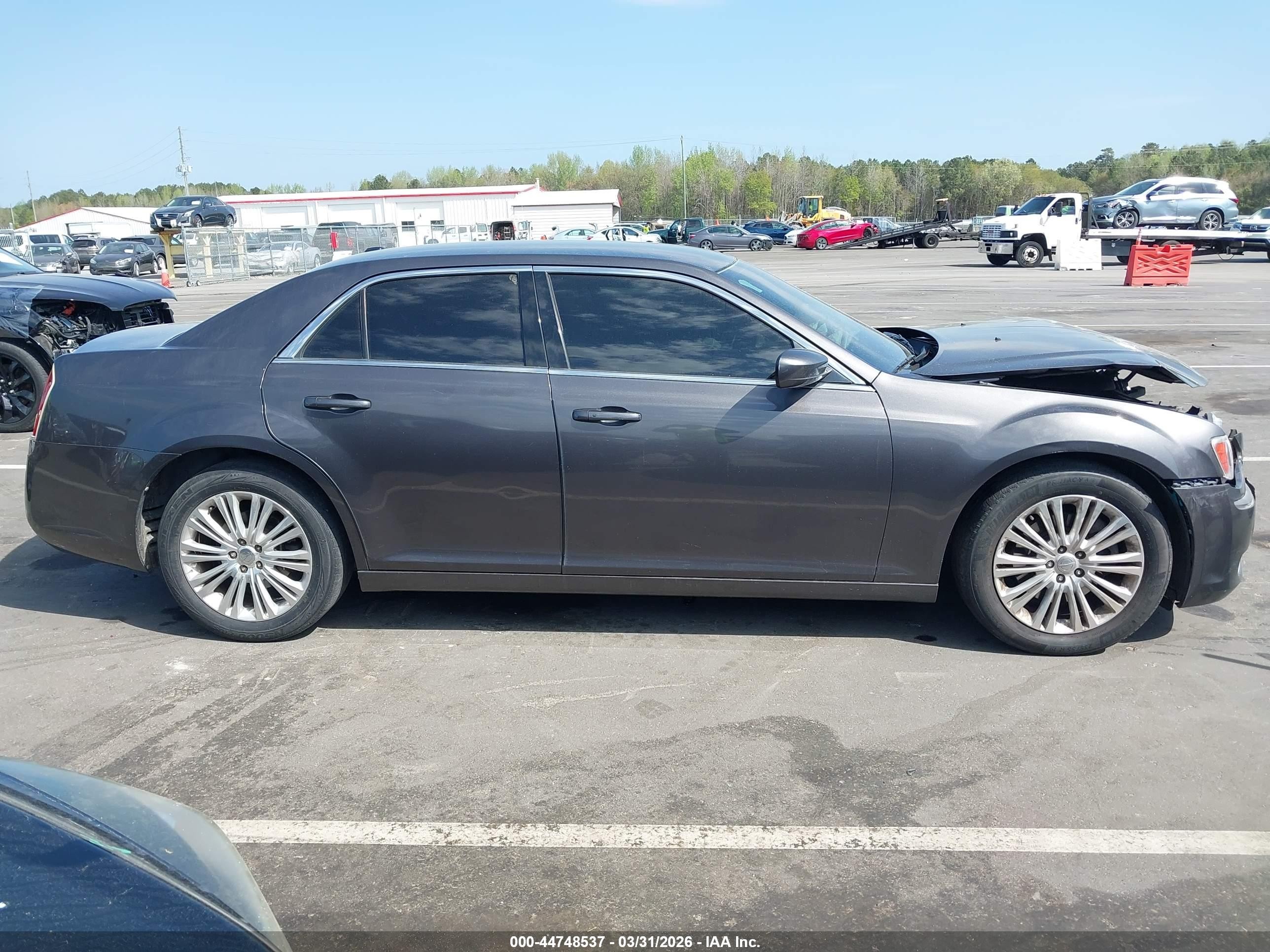2013 Chrysler 300 Motown Gray vin: 2C3CCARGXDH633993