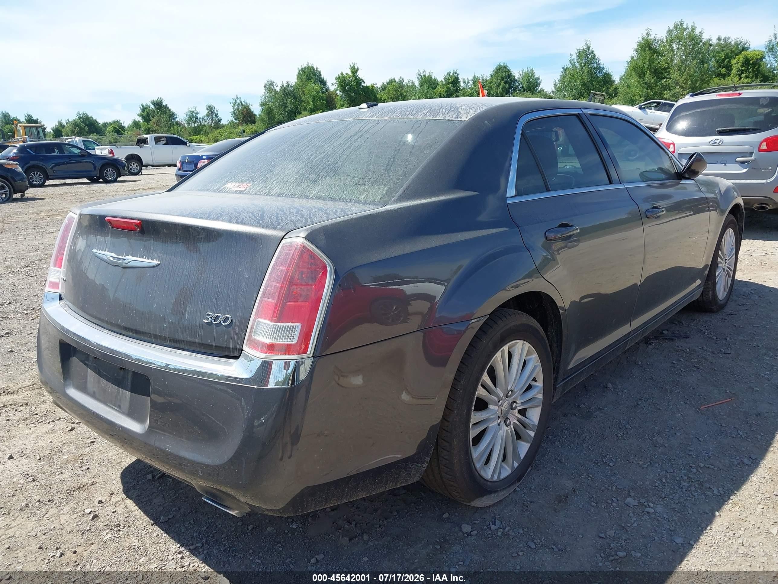 2014 Chrysler 300   Gray vin: 2C3CCARGXEH203835
