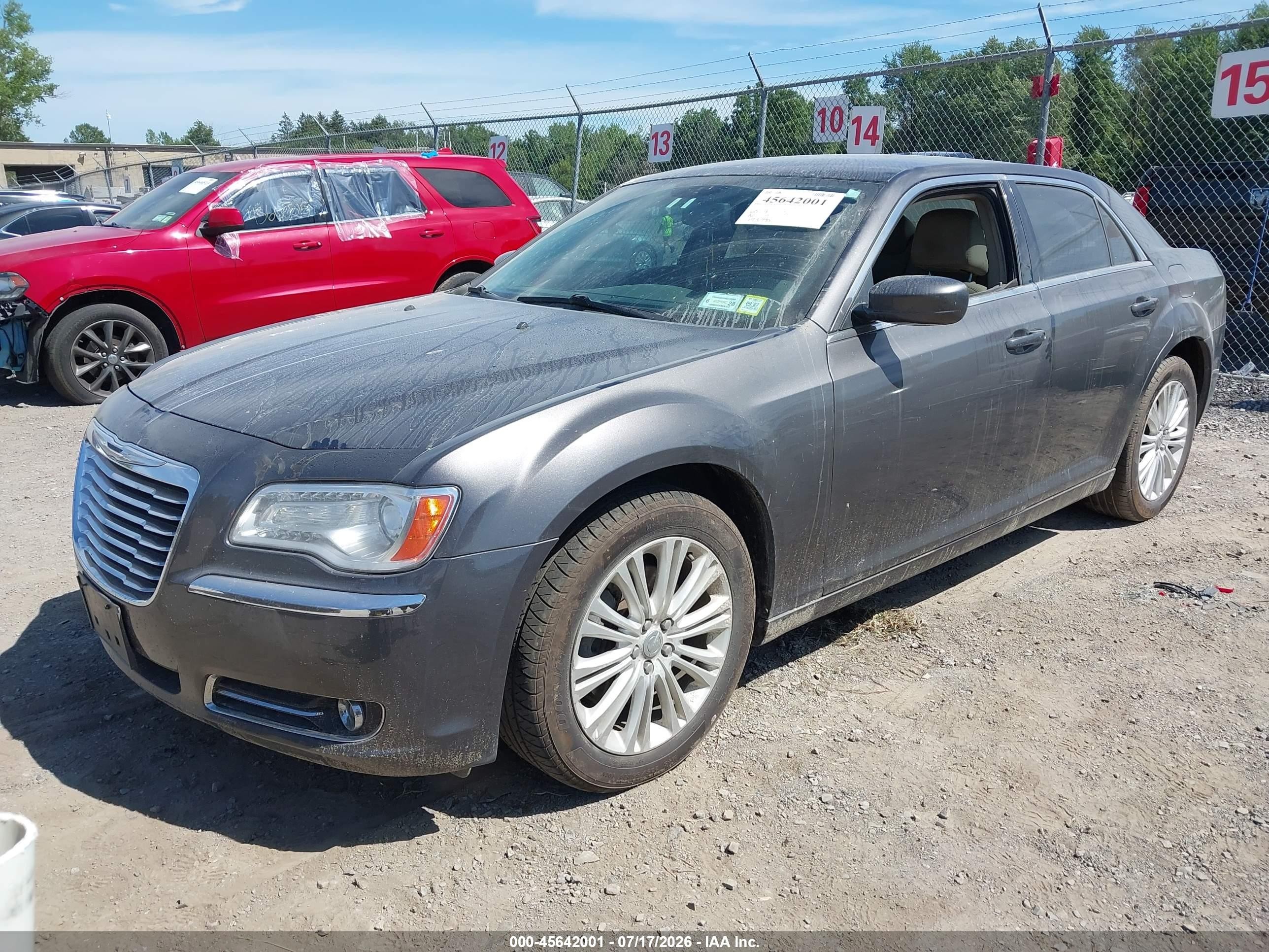 2014 Chrysler 300   Gray vin: 2C3CCARGXEH203835