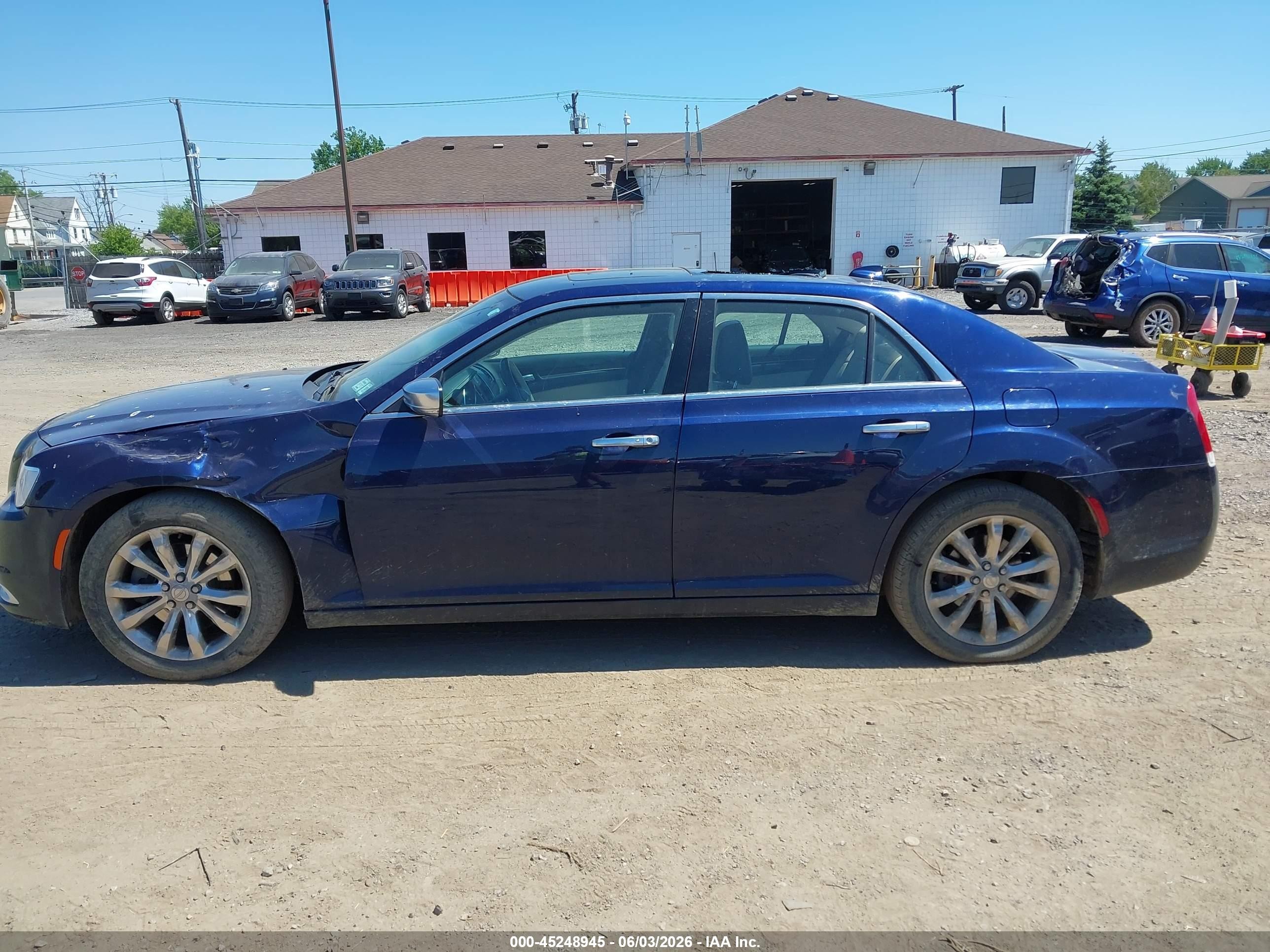 2015 Chrysler 300c Platinum Awd Синий vin: 2C3CCASG5FH773219