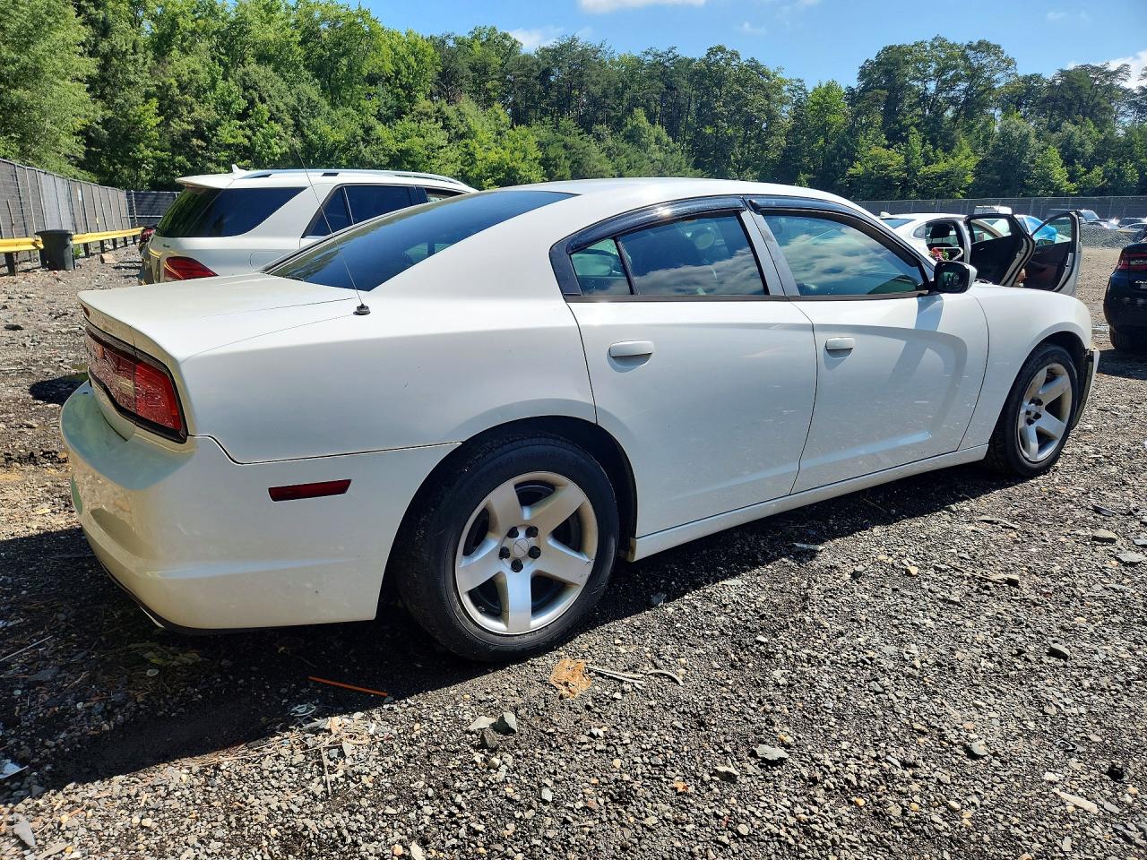 2012 Dodge Charger Police White vin: 2C3CDXAG7CH304422