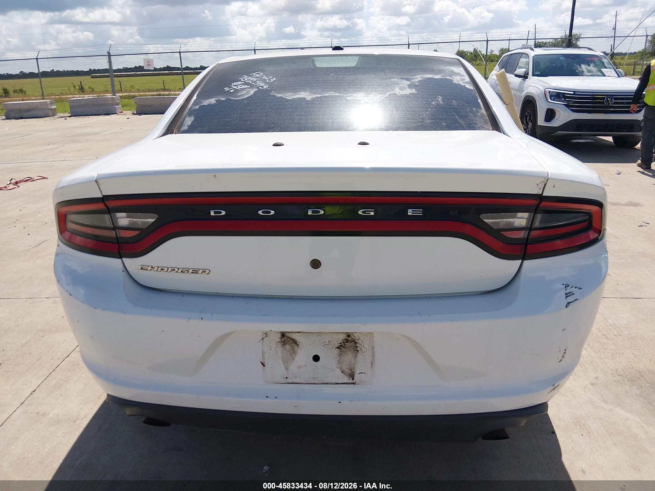 2015 Dodge Charger Police White vin: 2C3CDXAT2FH732593