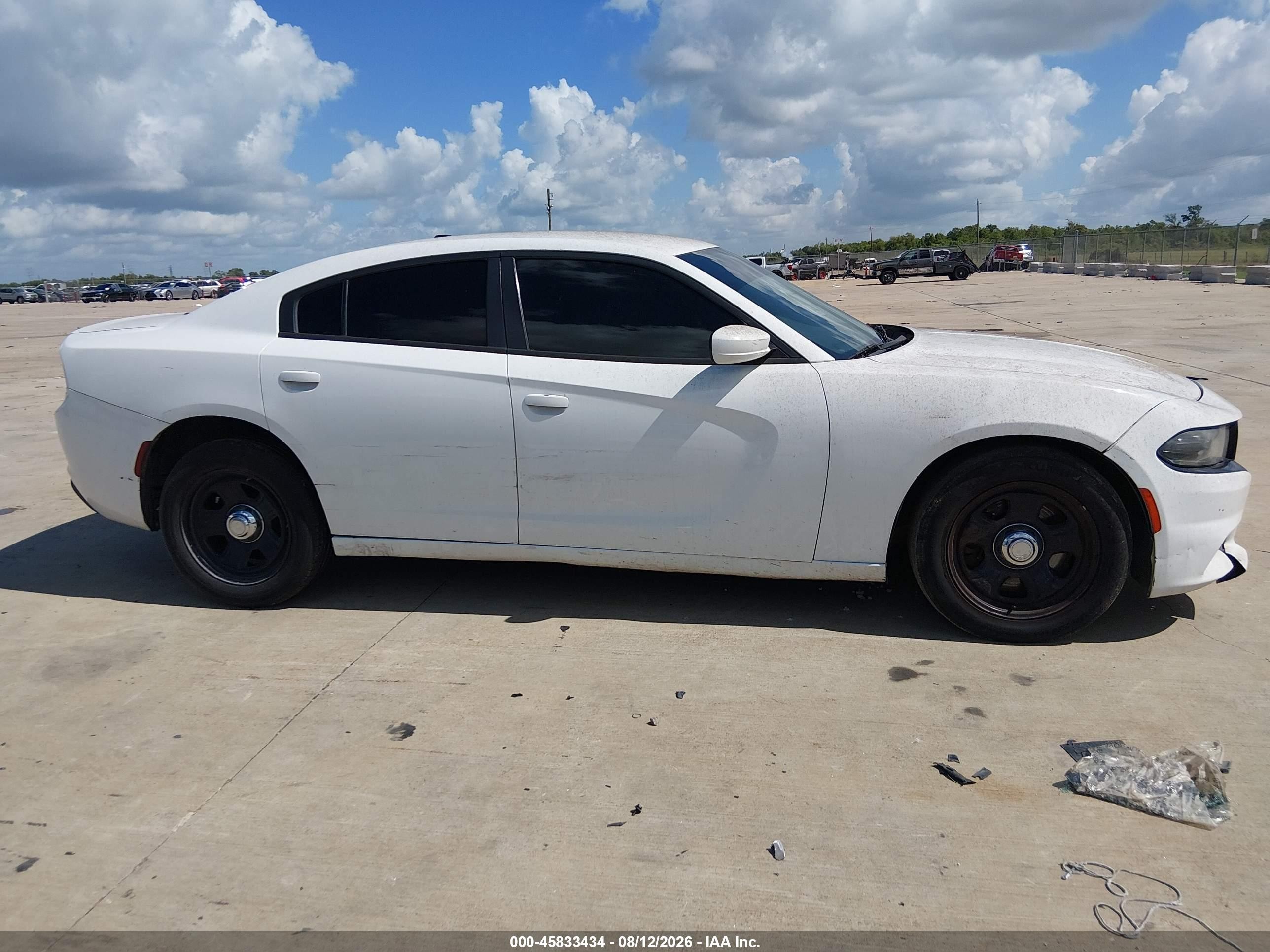 2015 Dodge Charger Police White vin: 2C3CDXAT2FH732593