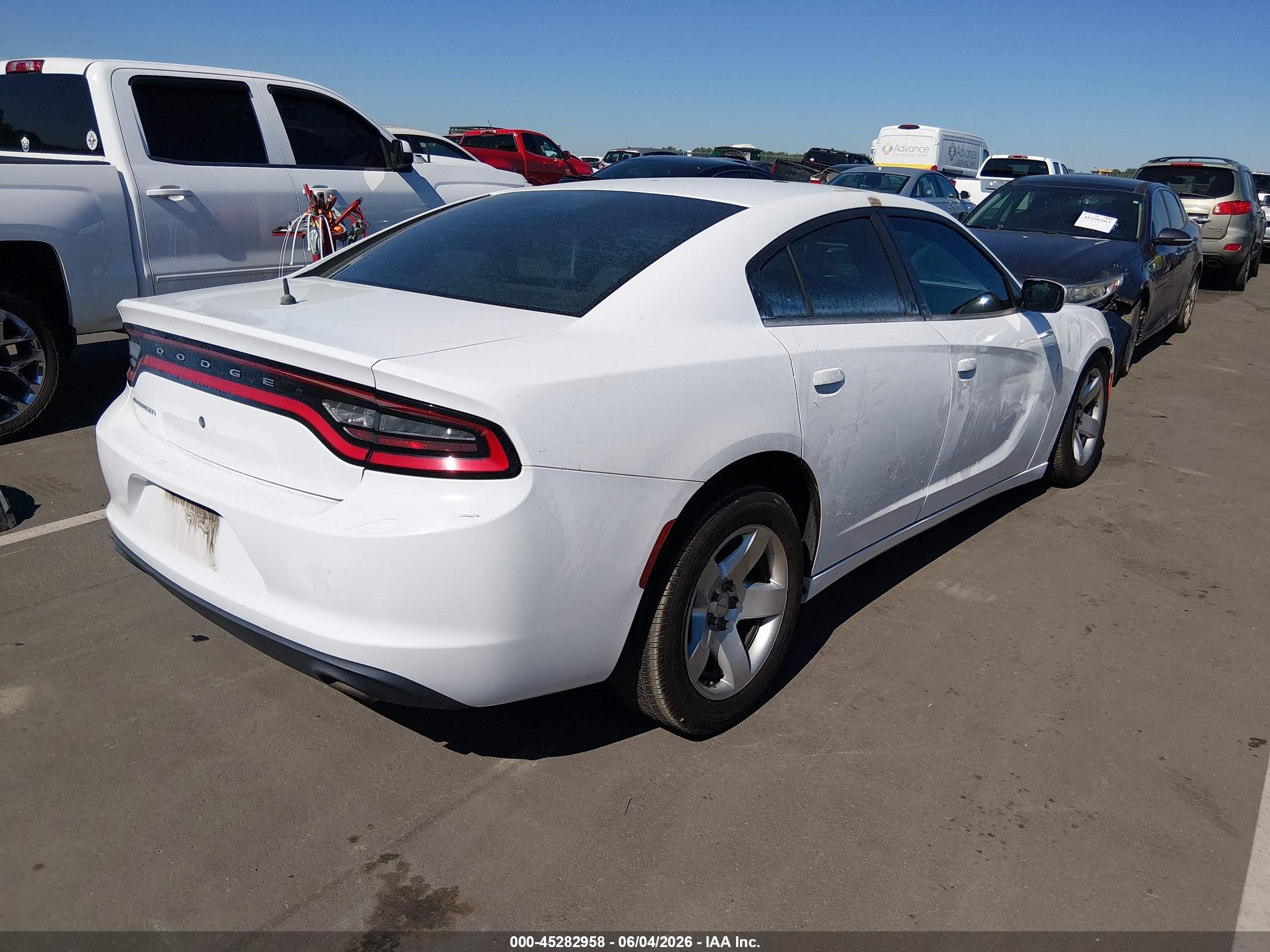 2015 Dodge Charger Police White vin: 2C3CDXAT3FH820004