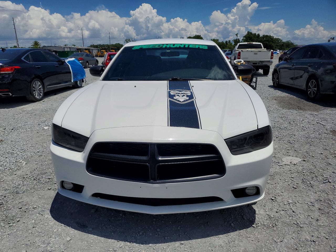 2014 Dodge Charger Police White vin: 2C3CDXAT6EH191191
