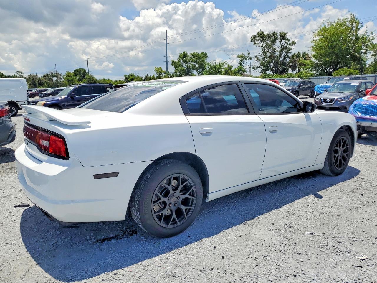 2014 Dodge Charger Police White vin: 2C3CDXAT6EH191191