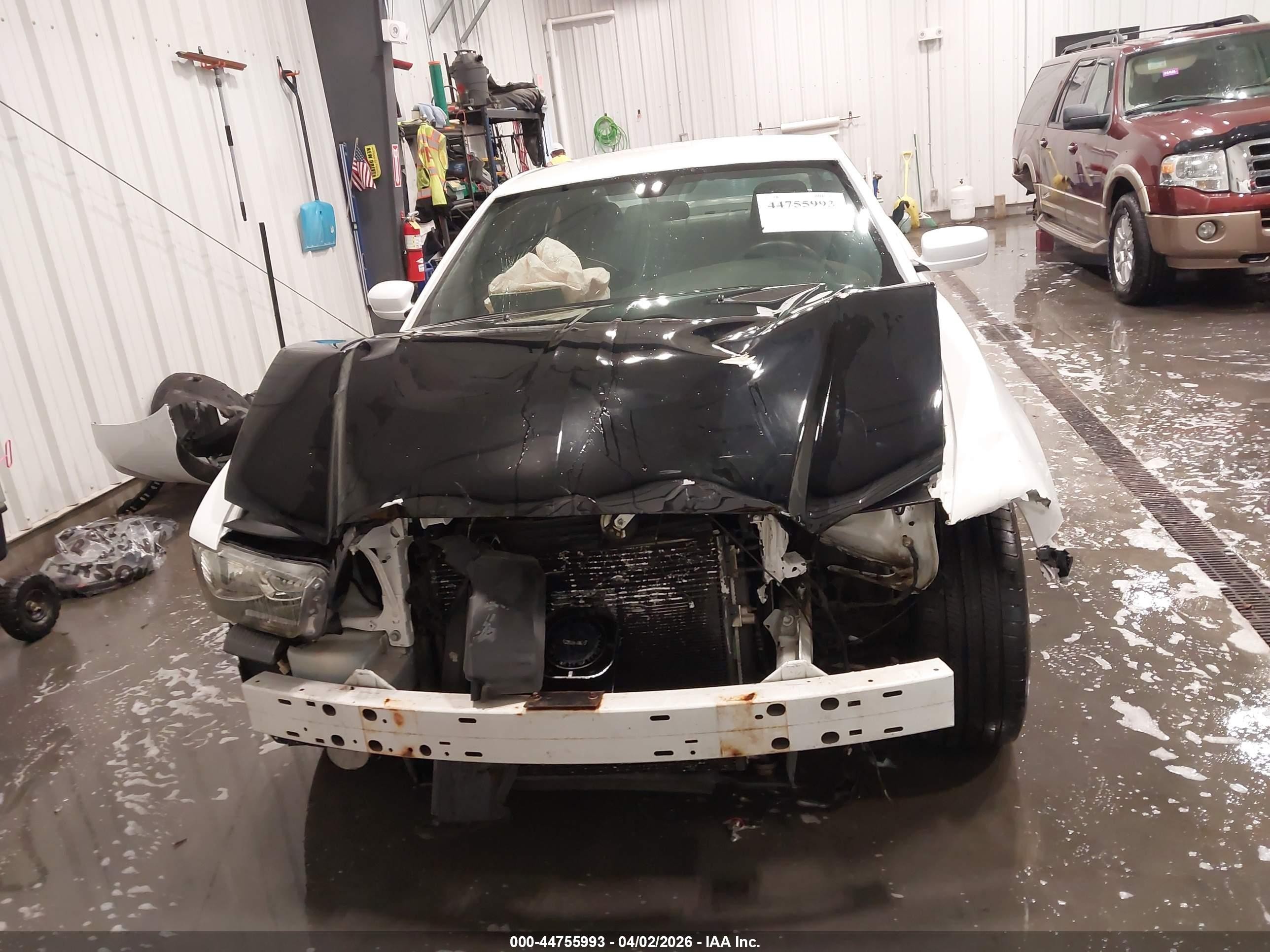 2012 Dodge Charger Police White vin: 2C3CDXAT7CH241688
