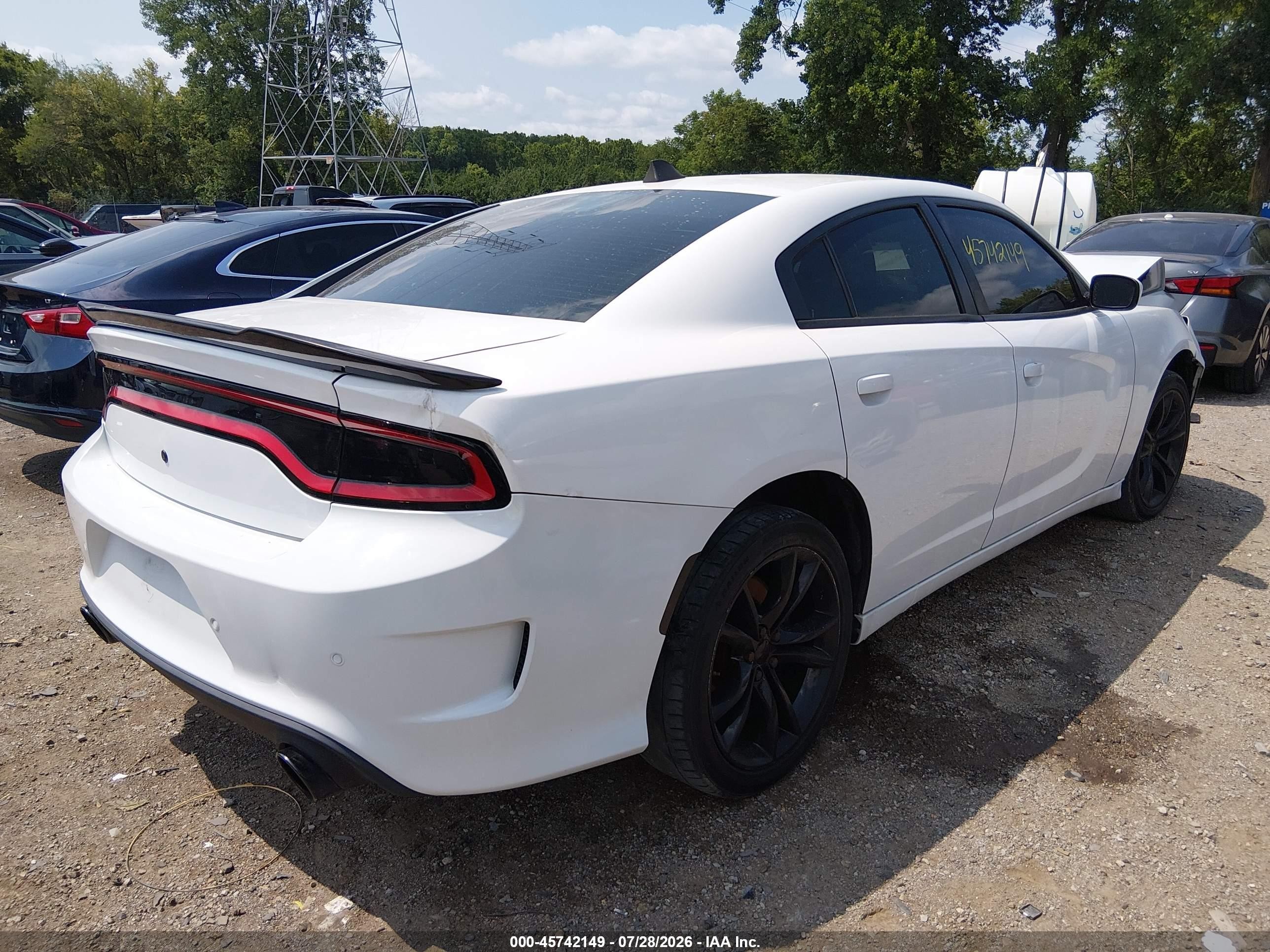 2015 Dodge Charger Police White vin: 2C3CDXAT7FH772345
