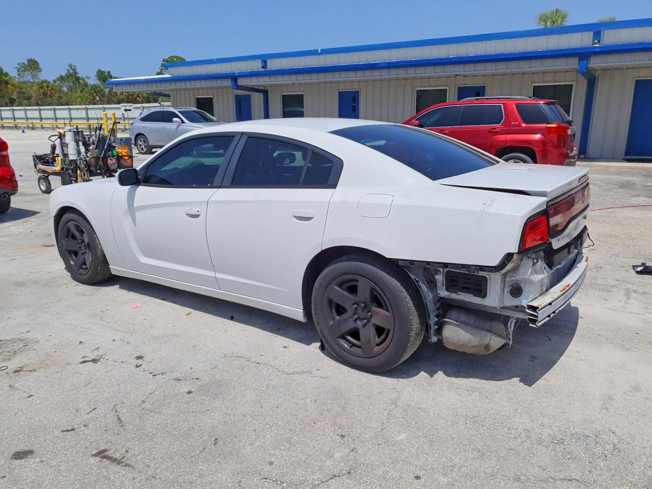 2013 Dodge Charger Police White vin: 2C3CDXAT9DH706909