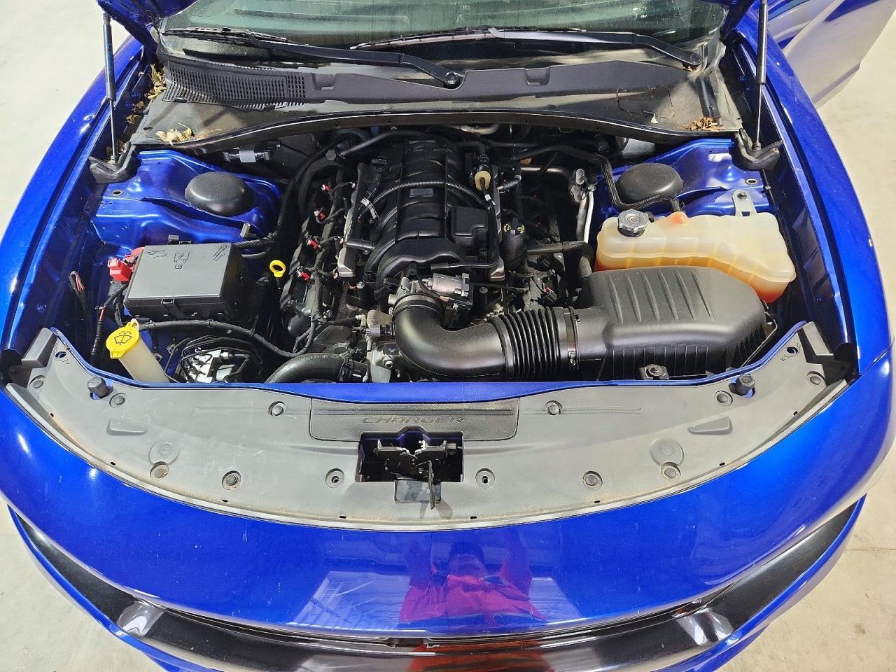 2019 Dodge Charger Police Blue vin: 2C3CDXAT9KH688618