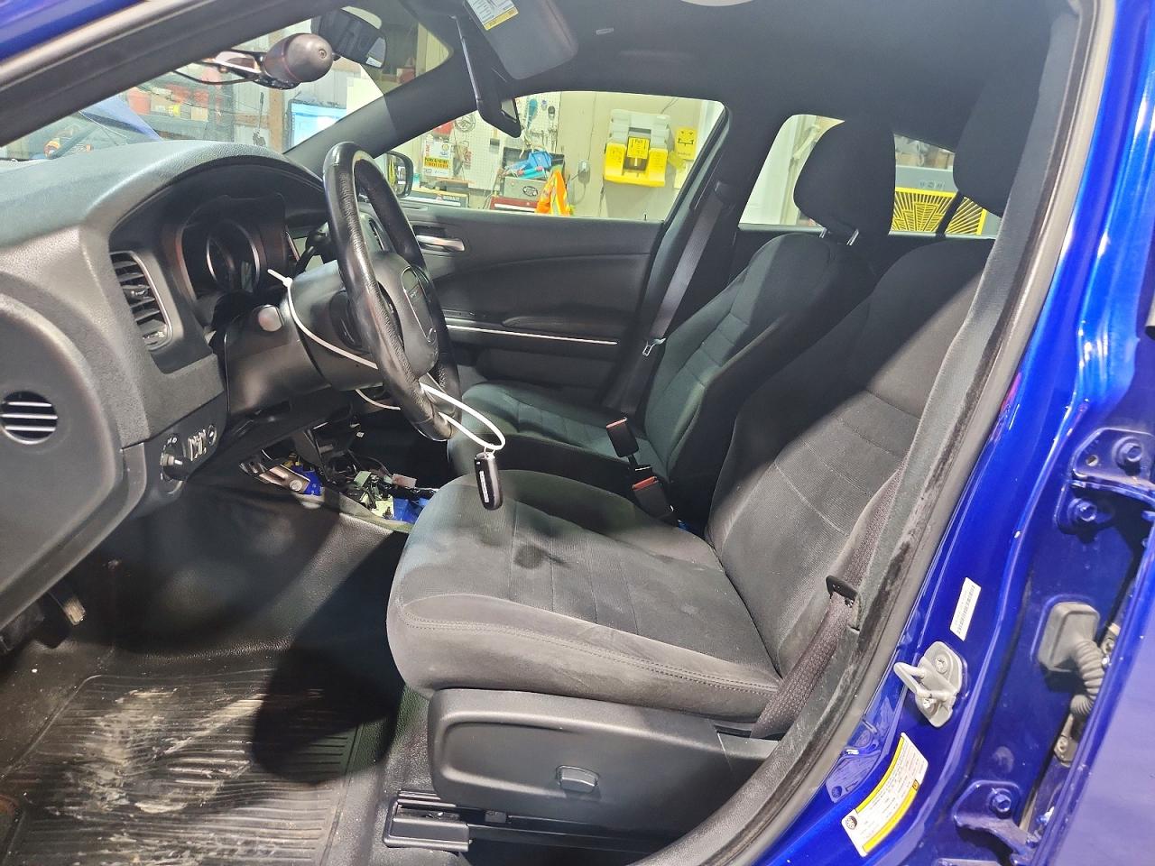 2019 Dodge Charger Police Blue vin: 2C3CDXAT9KH688618