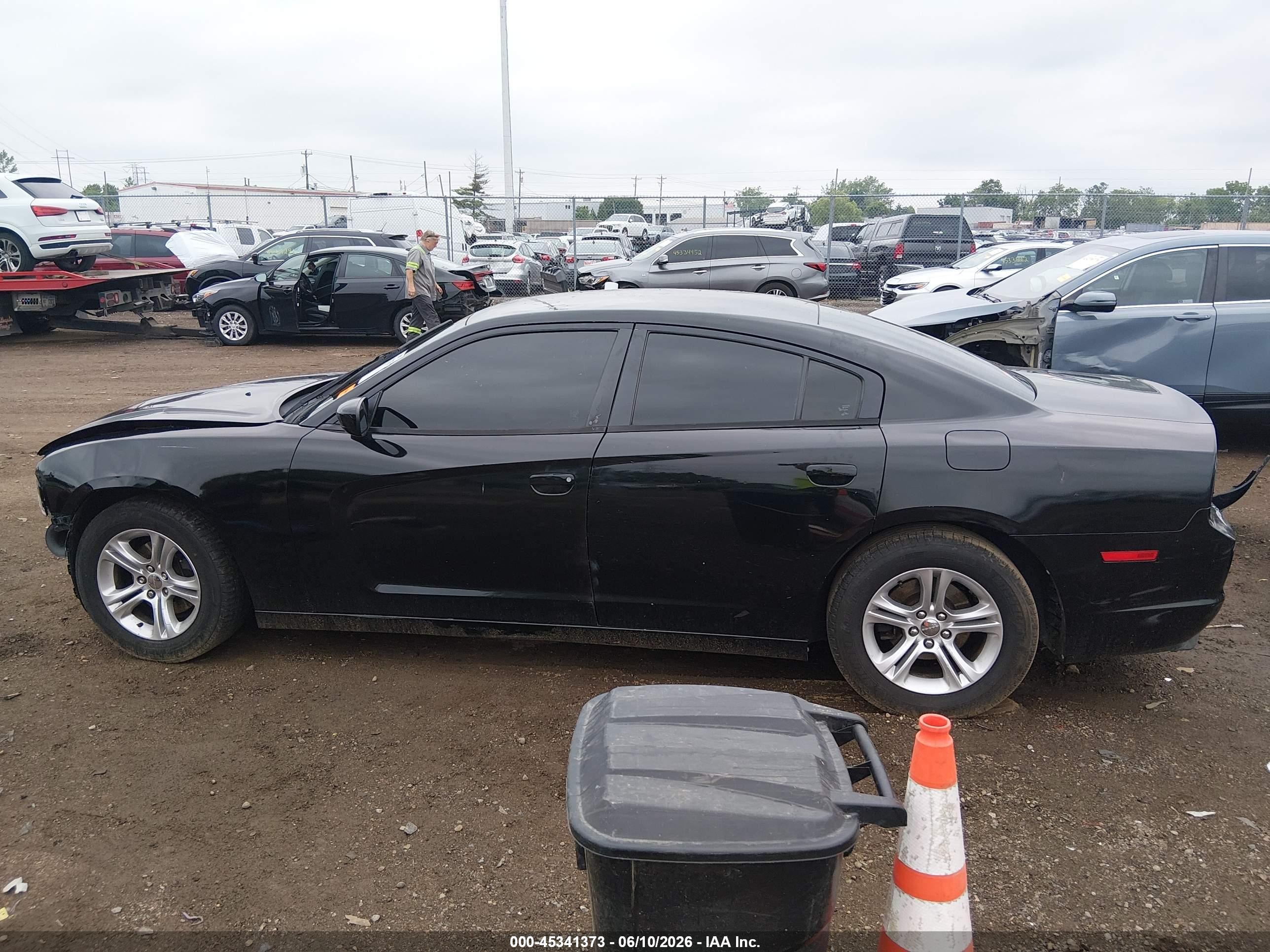 2014 Dodge Charger Se Black vin: 2C3CDXBG0EH130744