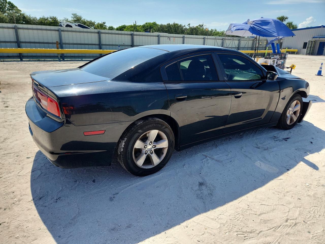 2014 Dodge Charger Se Black vin: 2C3CDXBG0EH174405