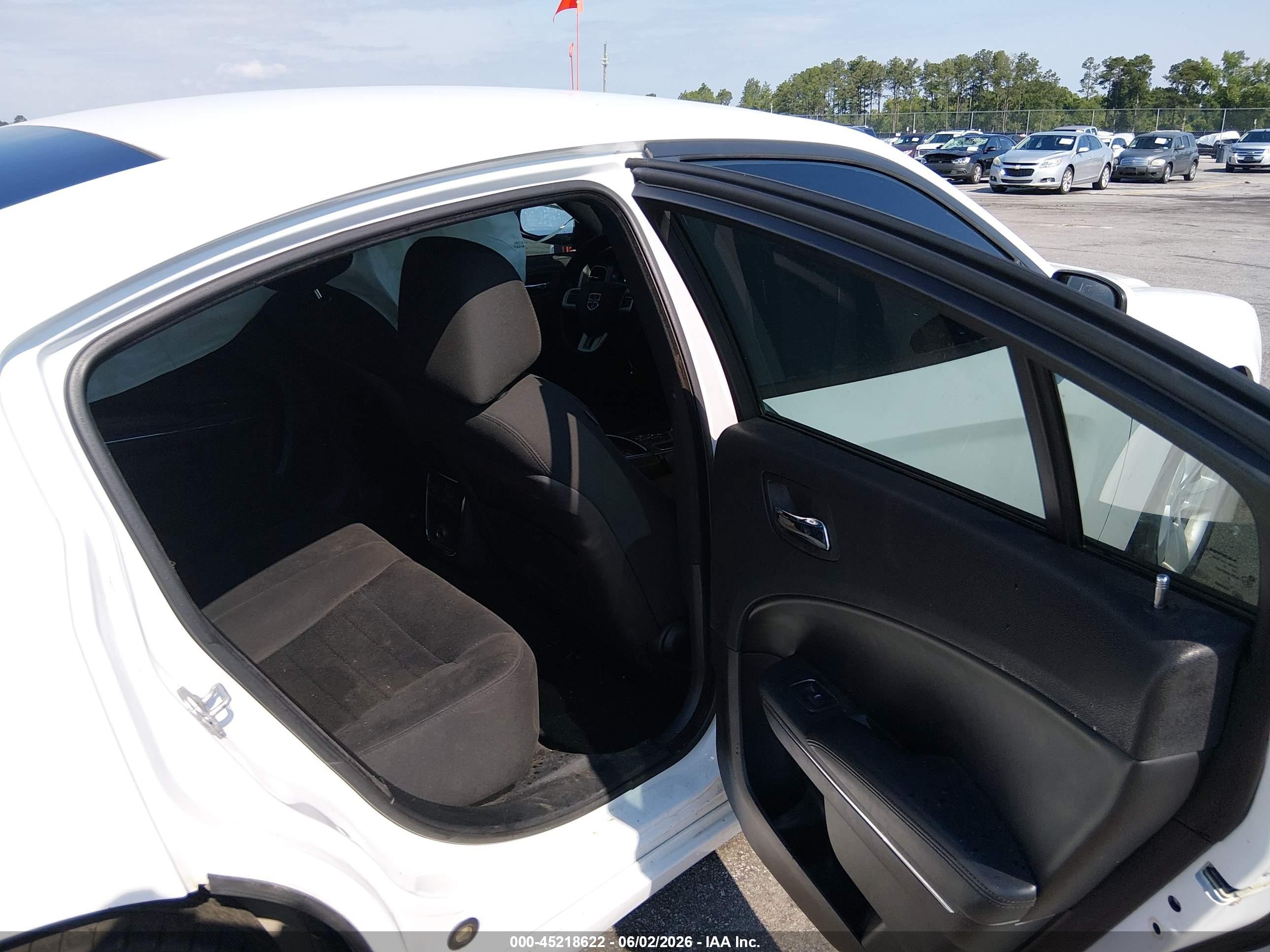 2014 Dodge Charger Se White vin: 2C3CDXBG0EH188126