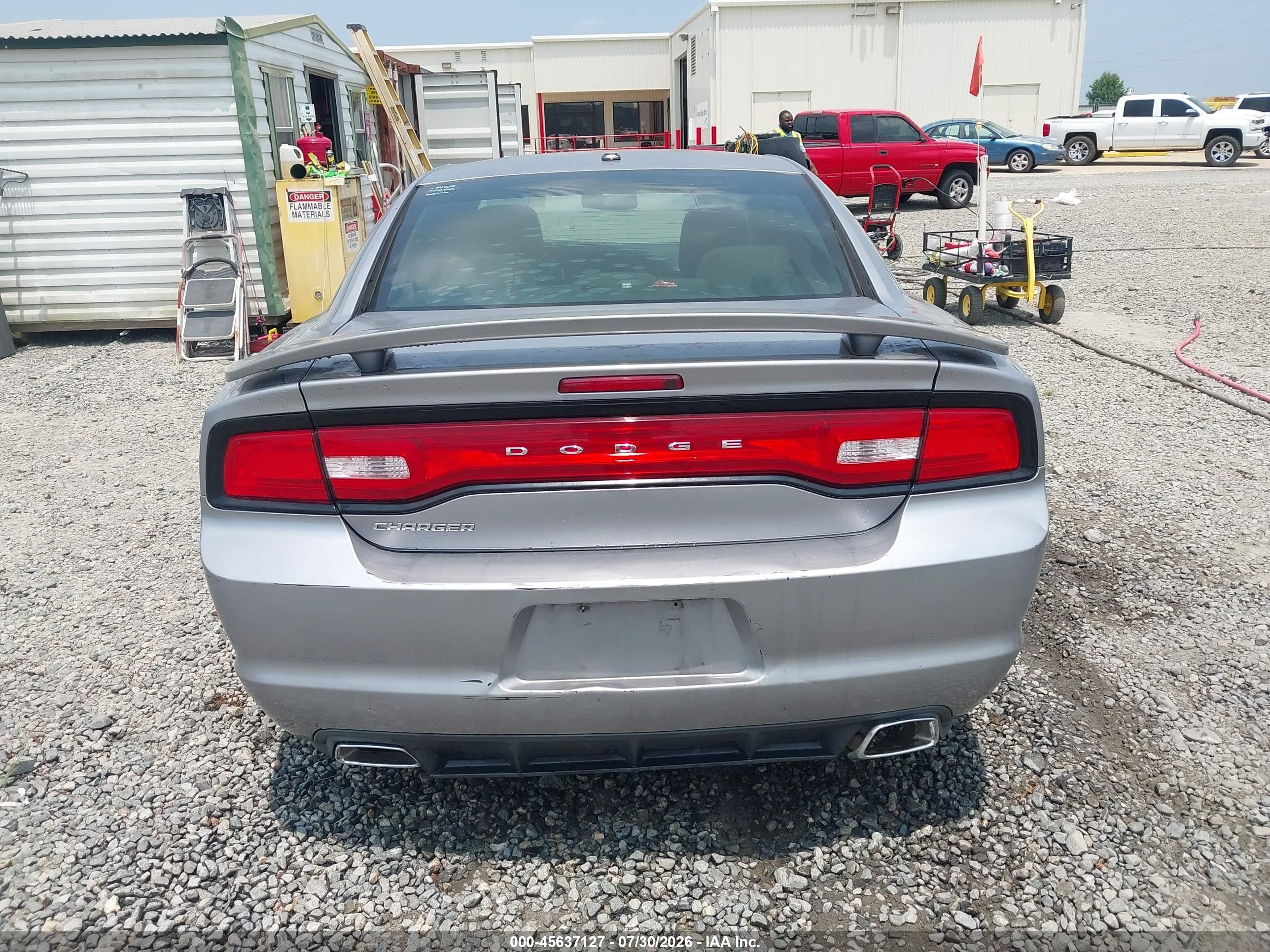 2014 Dodge Charger Se Серебряный vin: 2C3CDXBG0EH256585