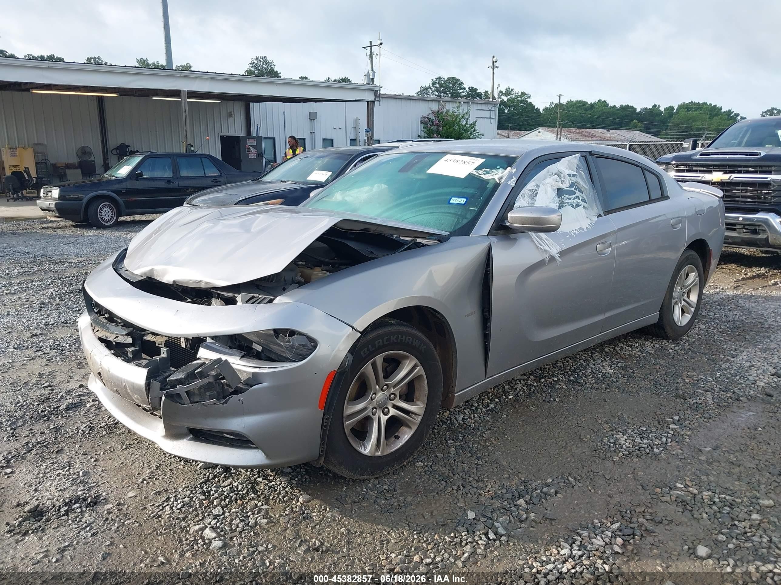 2015 Dodge Charger Se Серебряный vin: 2C3CDXBG0FH789991