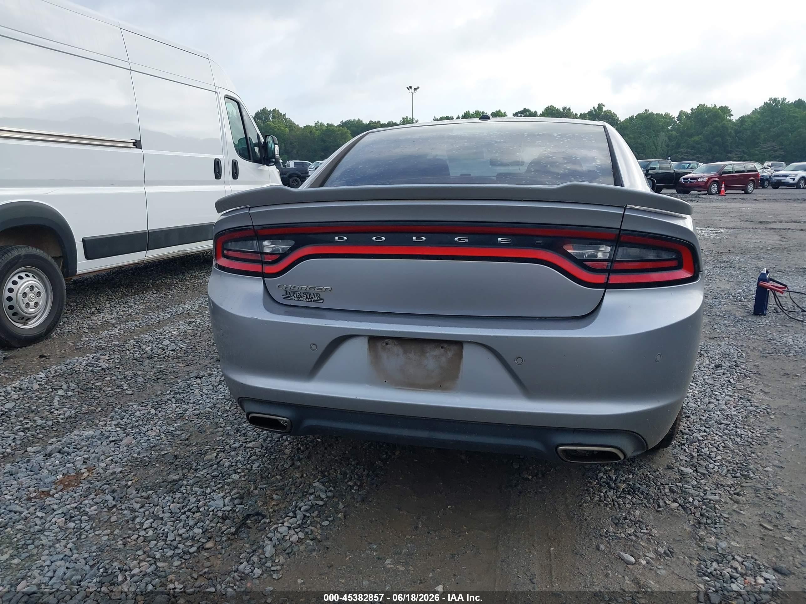 2015 Dodge Charger Se Серебряный vin: 2C3CDXBG0FH789991