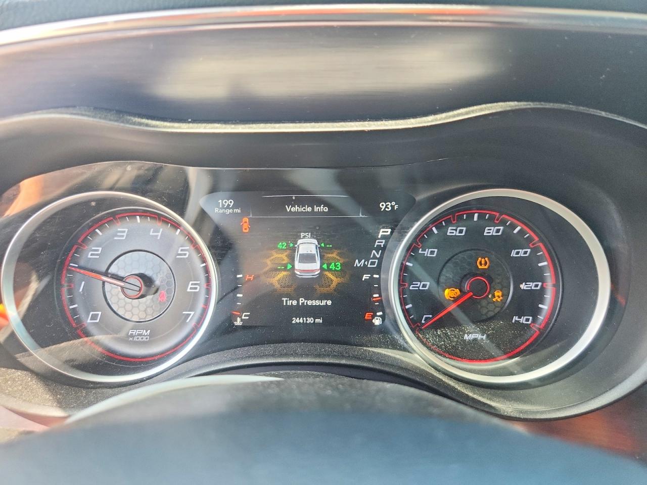 2015 Dodge Charger Se Черный vin: 2C3CDXBG0FH844763