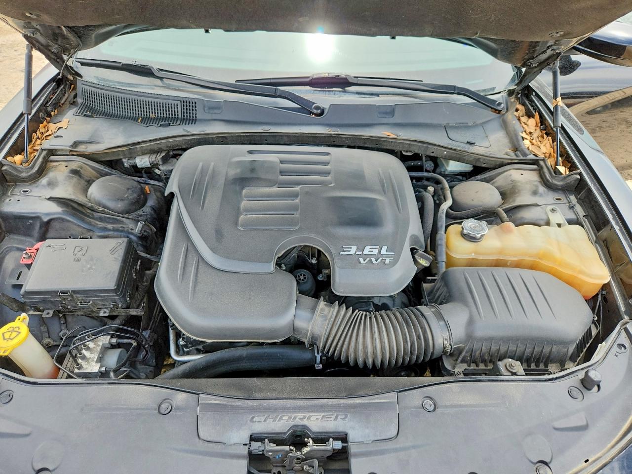 2018 Dodge Charger Sxt Black vin: 2C3CDXBG0JH186208