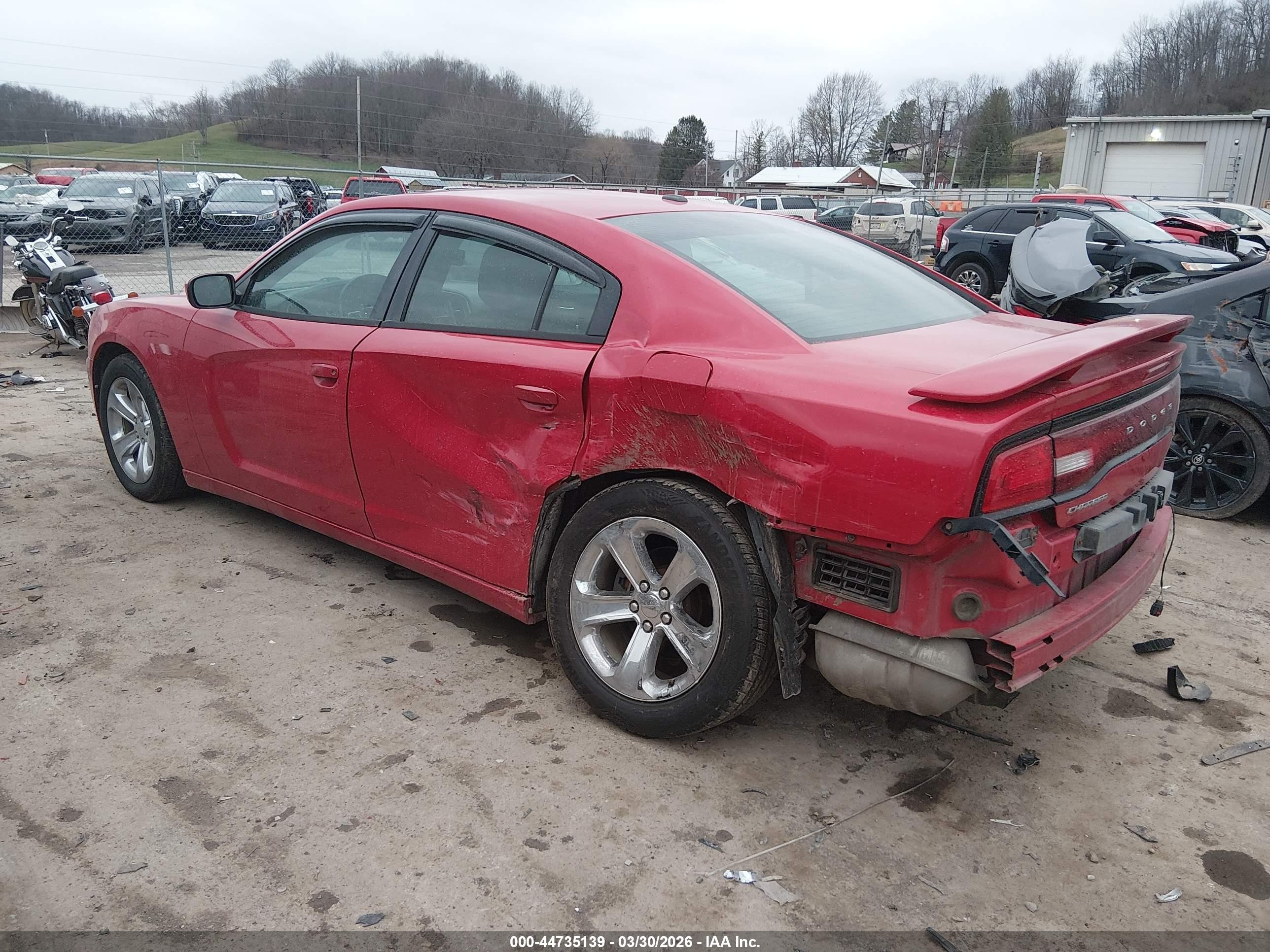 2013 Dodge Charger Se Red vin: 2C3CDXBG1DH541682