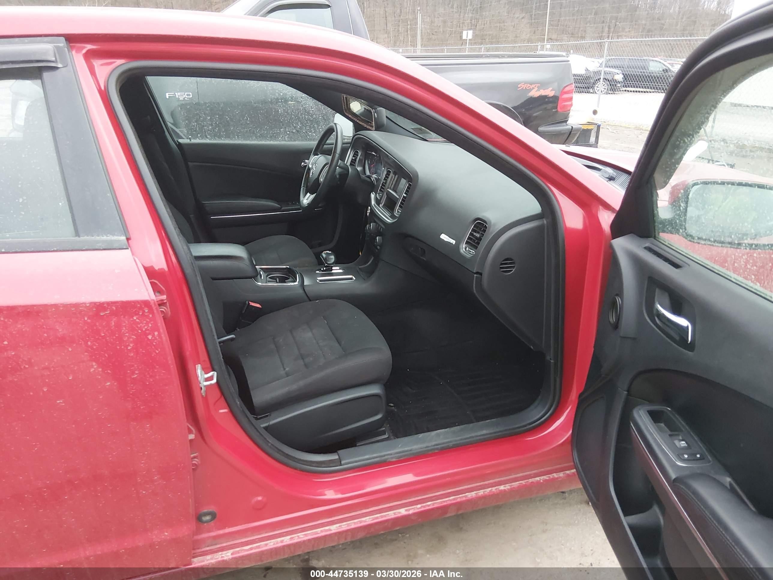 2013 Dodge Charger Se Red vin: 2C3CDXBG1DH541682