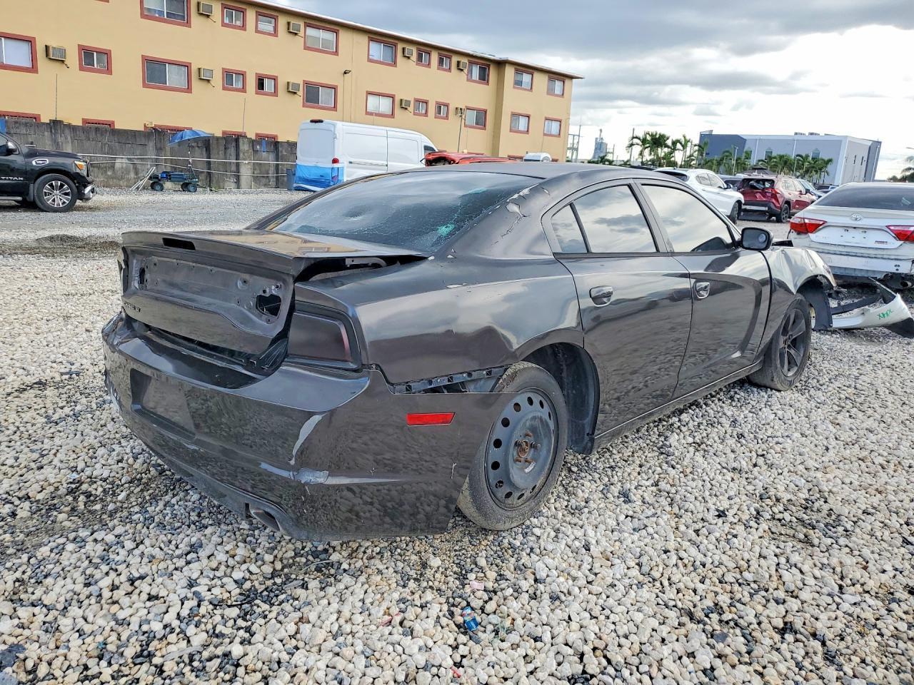 2013 Dodge Charger Se Черный vin: 2C3CDXBG1DH663510