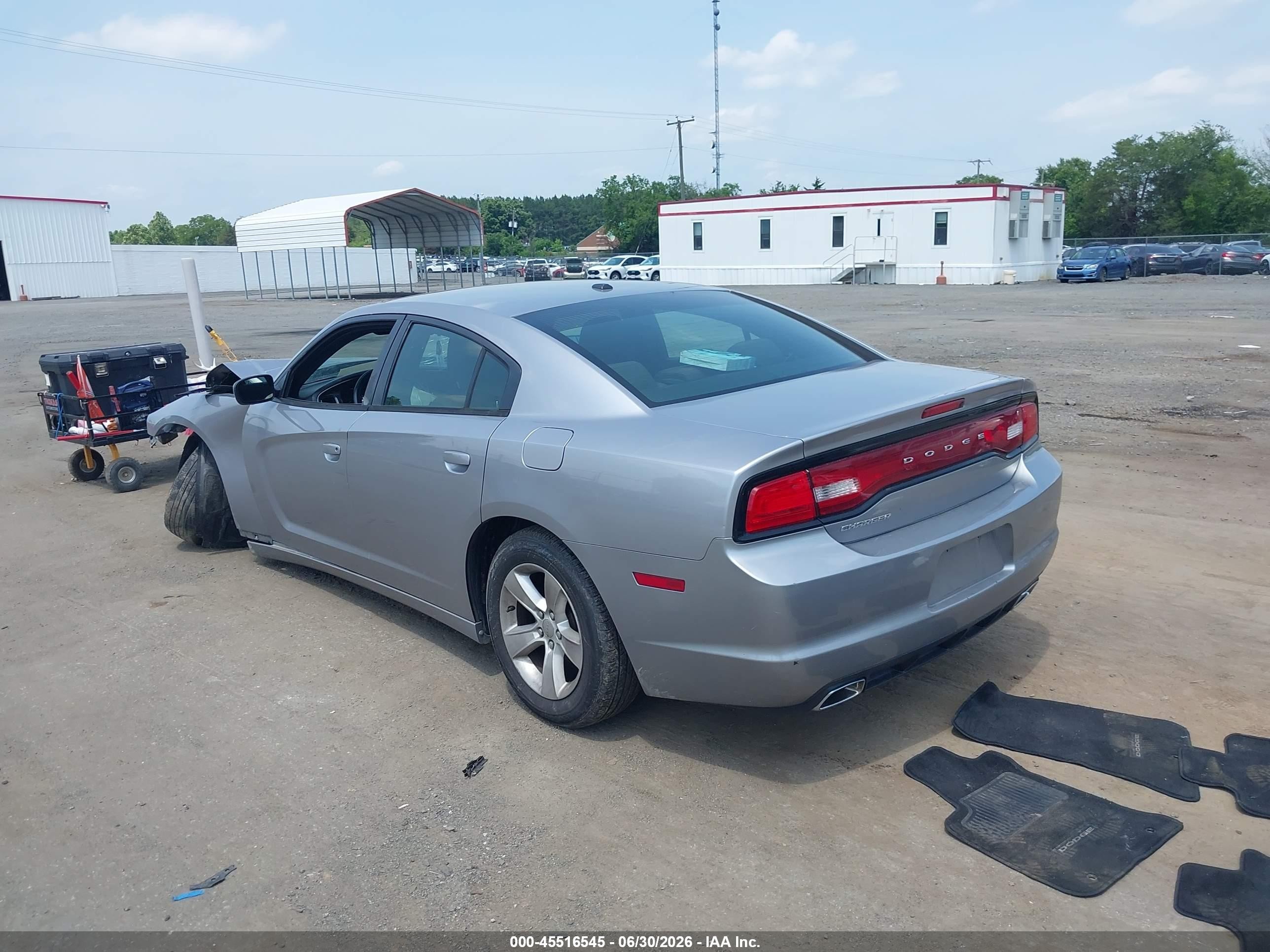 2013 Dodge Charger Se Серебряный vin: 2C3CDXBG1DH745351