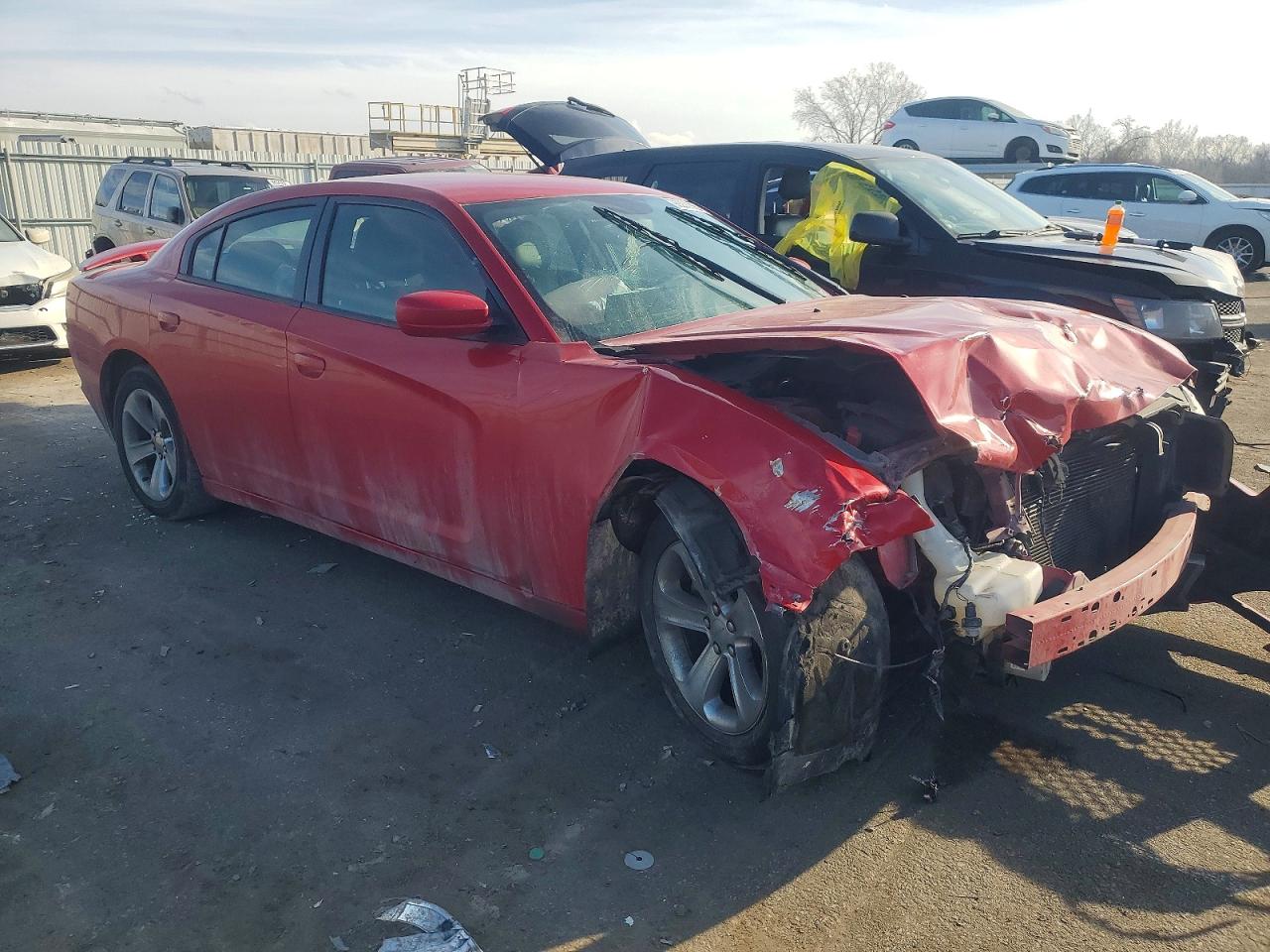 2014 Dodge Charger Red vin: 2C3CDXBG1EH152560