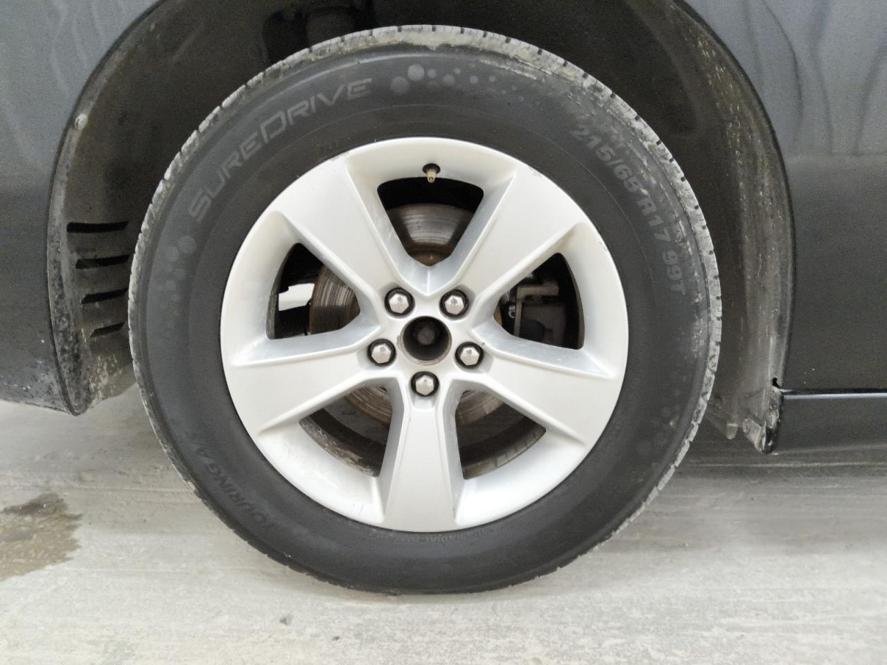 2014 Dodge Charger Se Черный vin: 2C3CDXBG1EH323291 Damage: Right Rear Center Cap, Missing, Replacement Required
