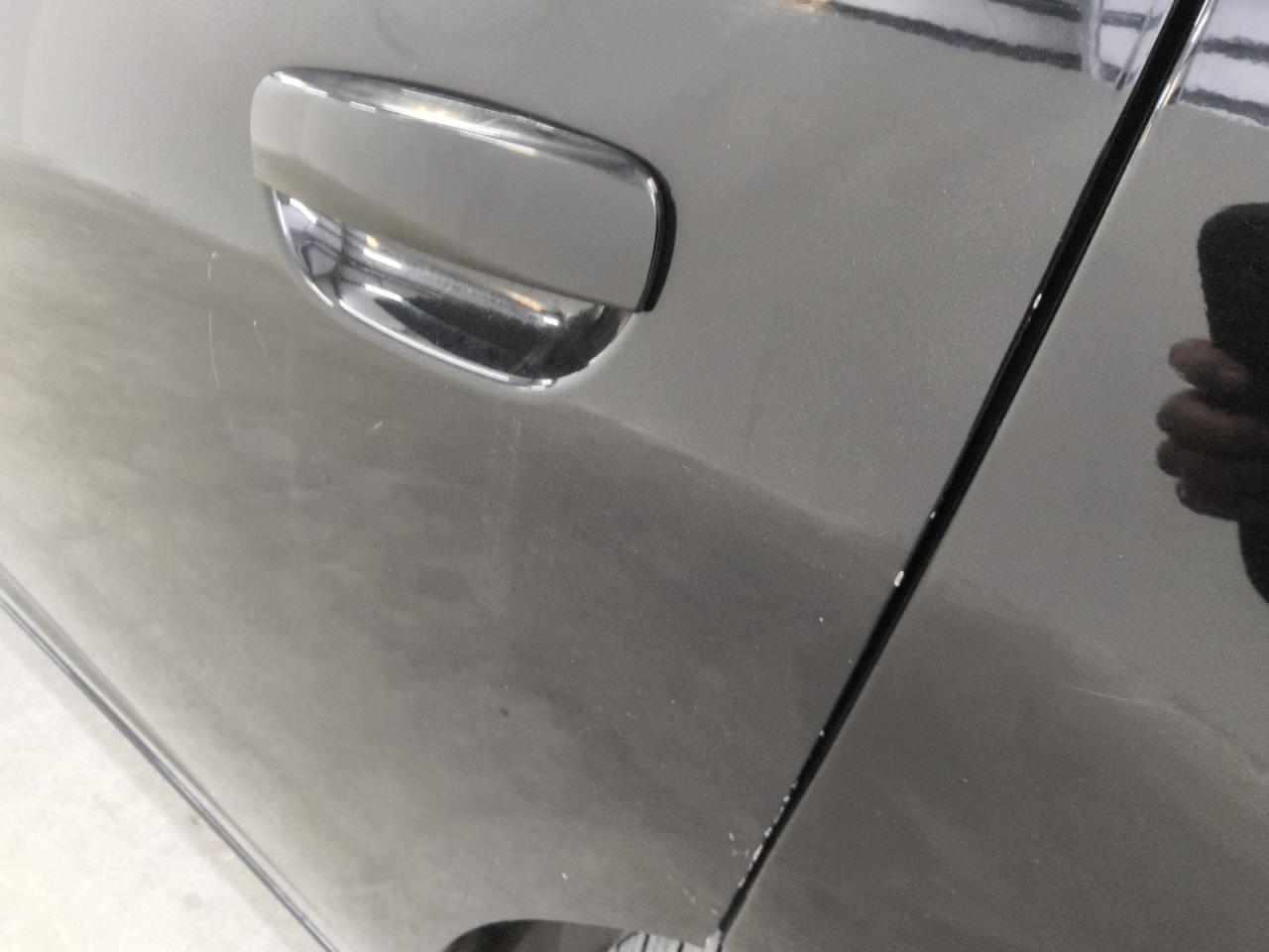 2014 Dodge Charger Se Черный vin: 2C3CDXBG1EH323291 Damage: Left Rear Door Edge, Chipped, 5