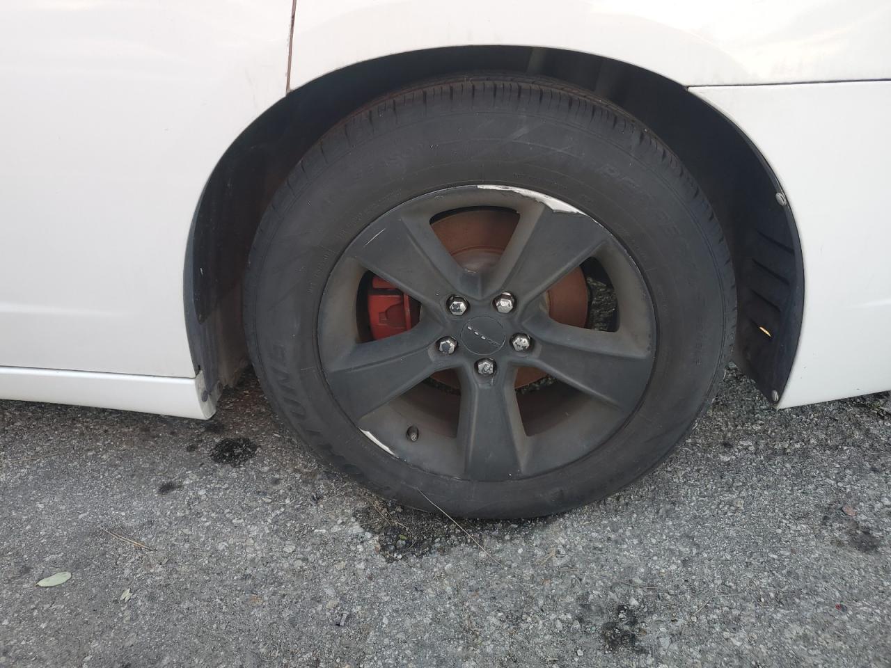 2014 Dodge Charger Se White vin: 2C3CDXBG1EH375116 Damage: Left Rear Wheel, Peeling, > 12 Inches