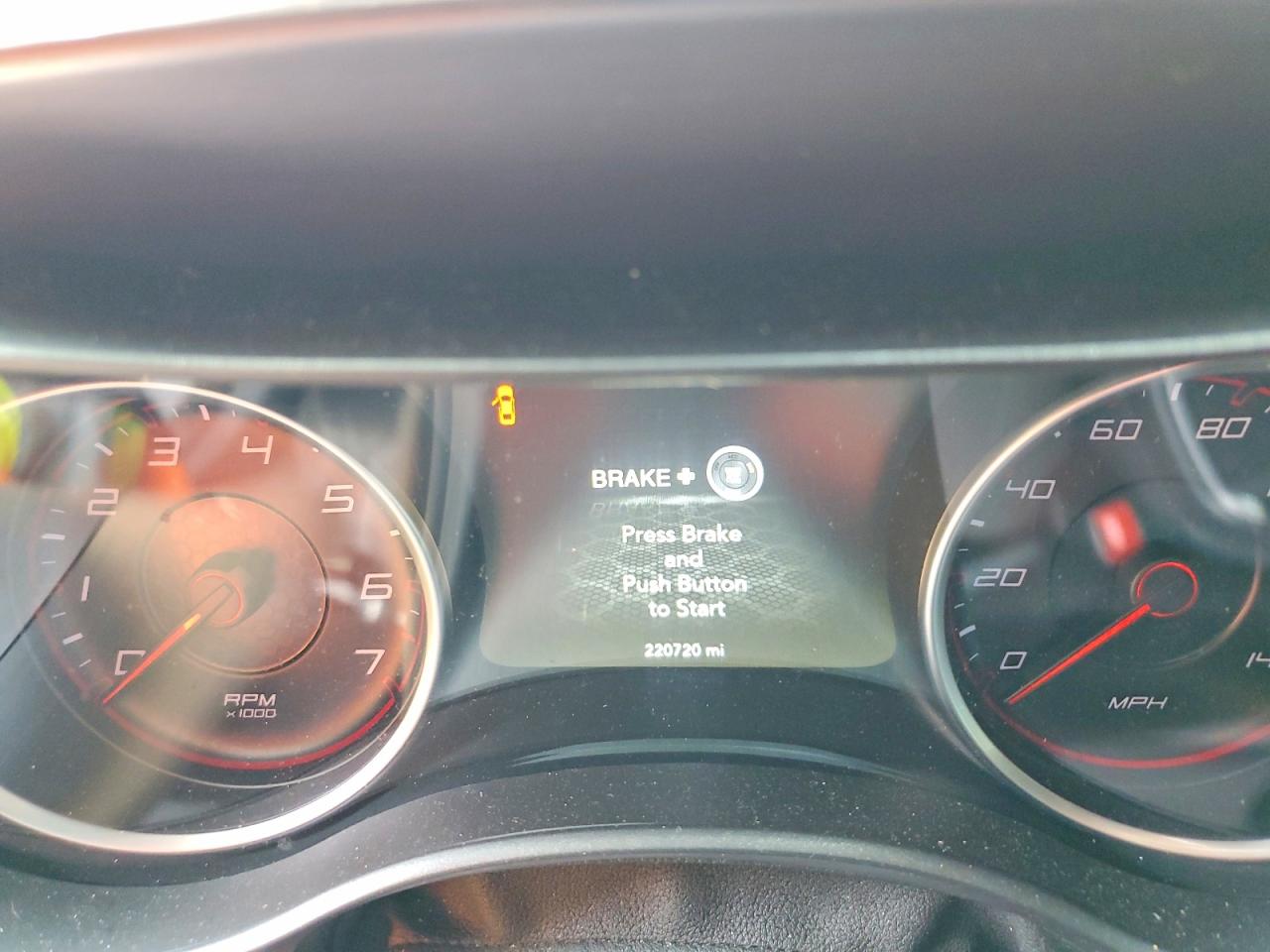 2015 Dodge Charger Se Серебряный vin: 2C3CDXBG1FH789899