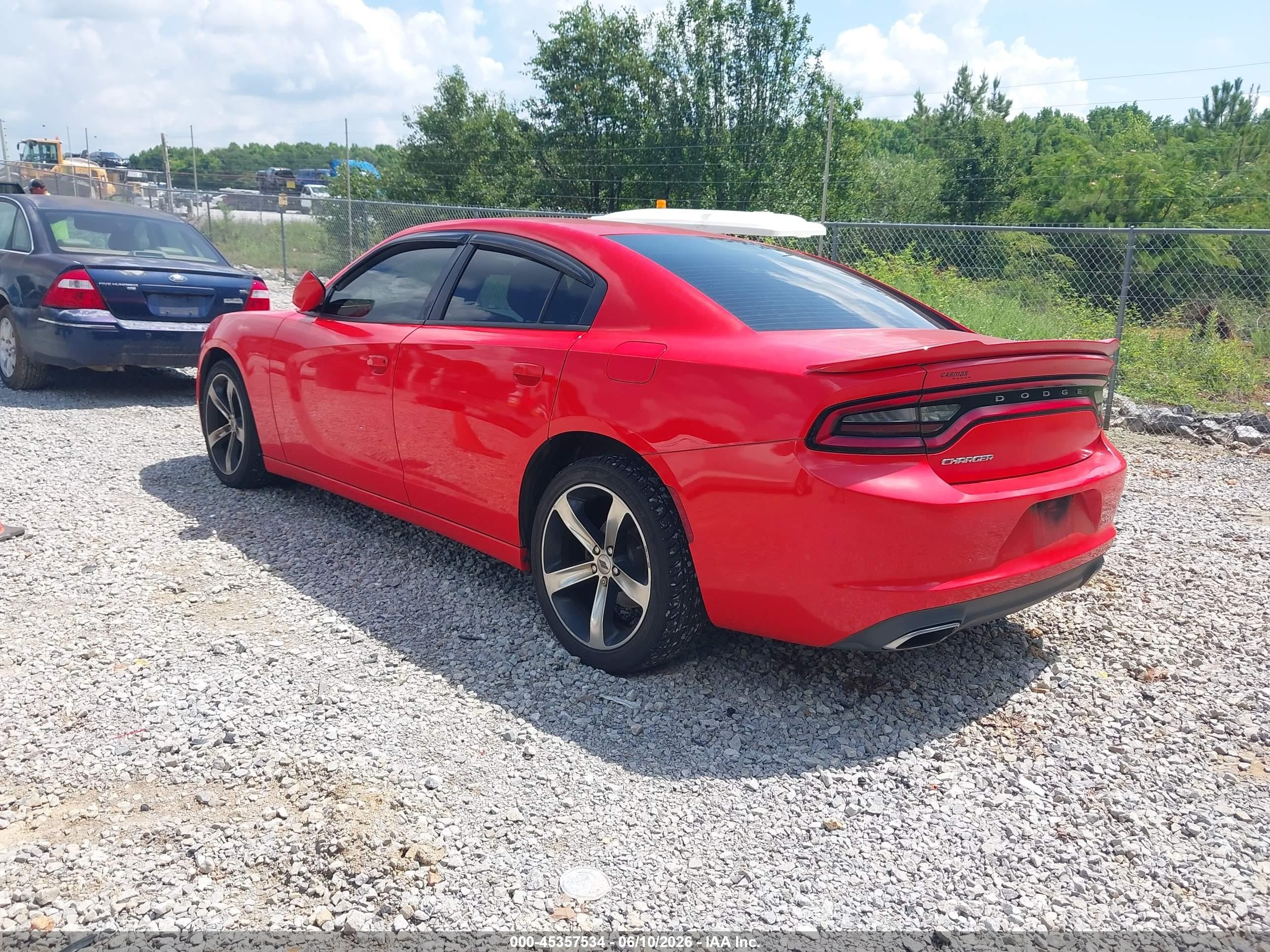2017 Dodge Charger Se Rwd Orange vin: 2C3CDXBG1HH587874