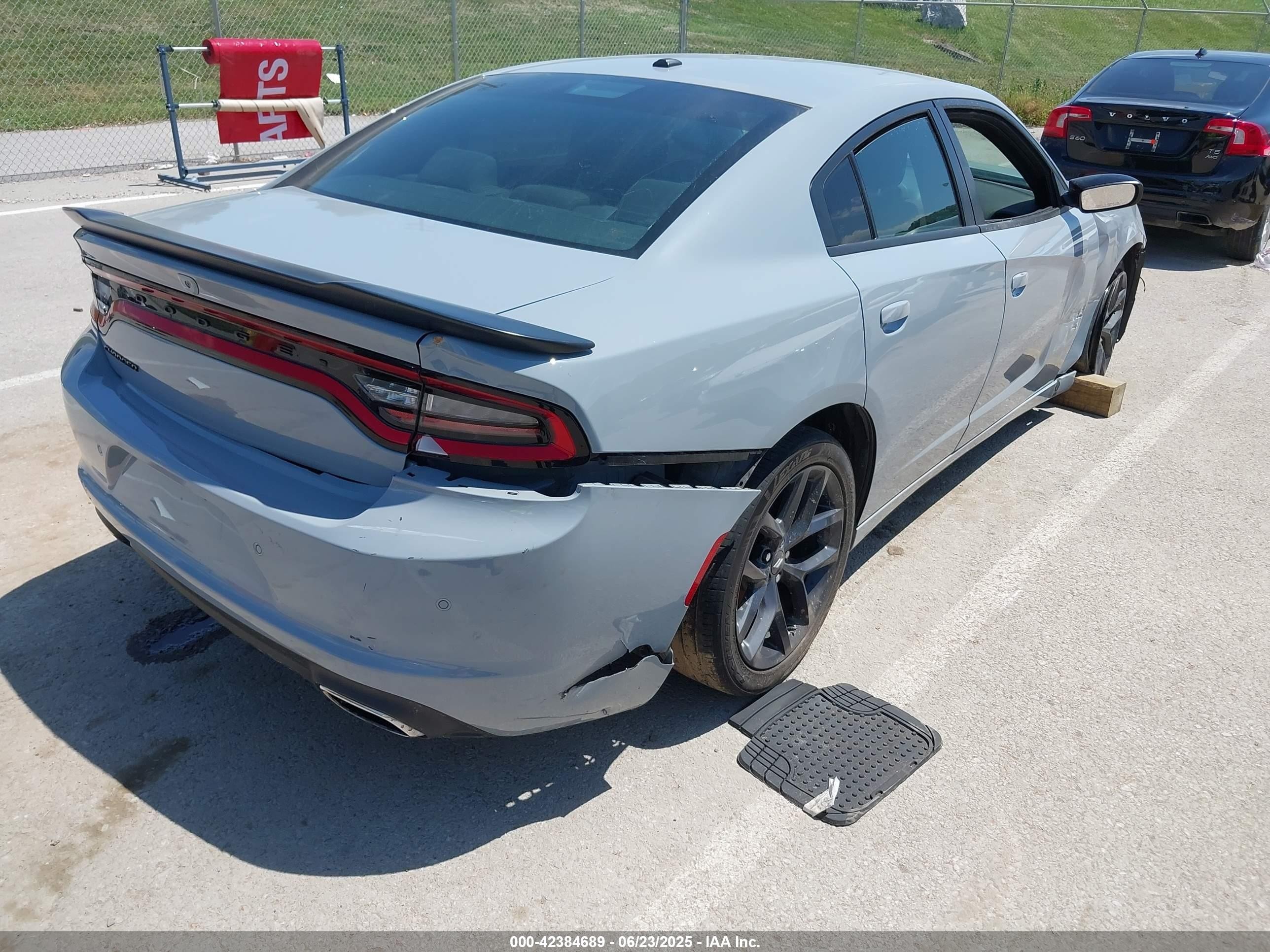 2021 Dodge Charger Sxt Rwd Silver vin: 2C3CDXBG1MH633715