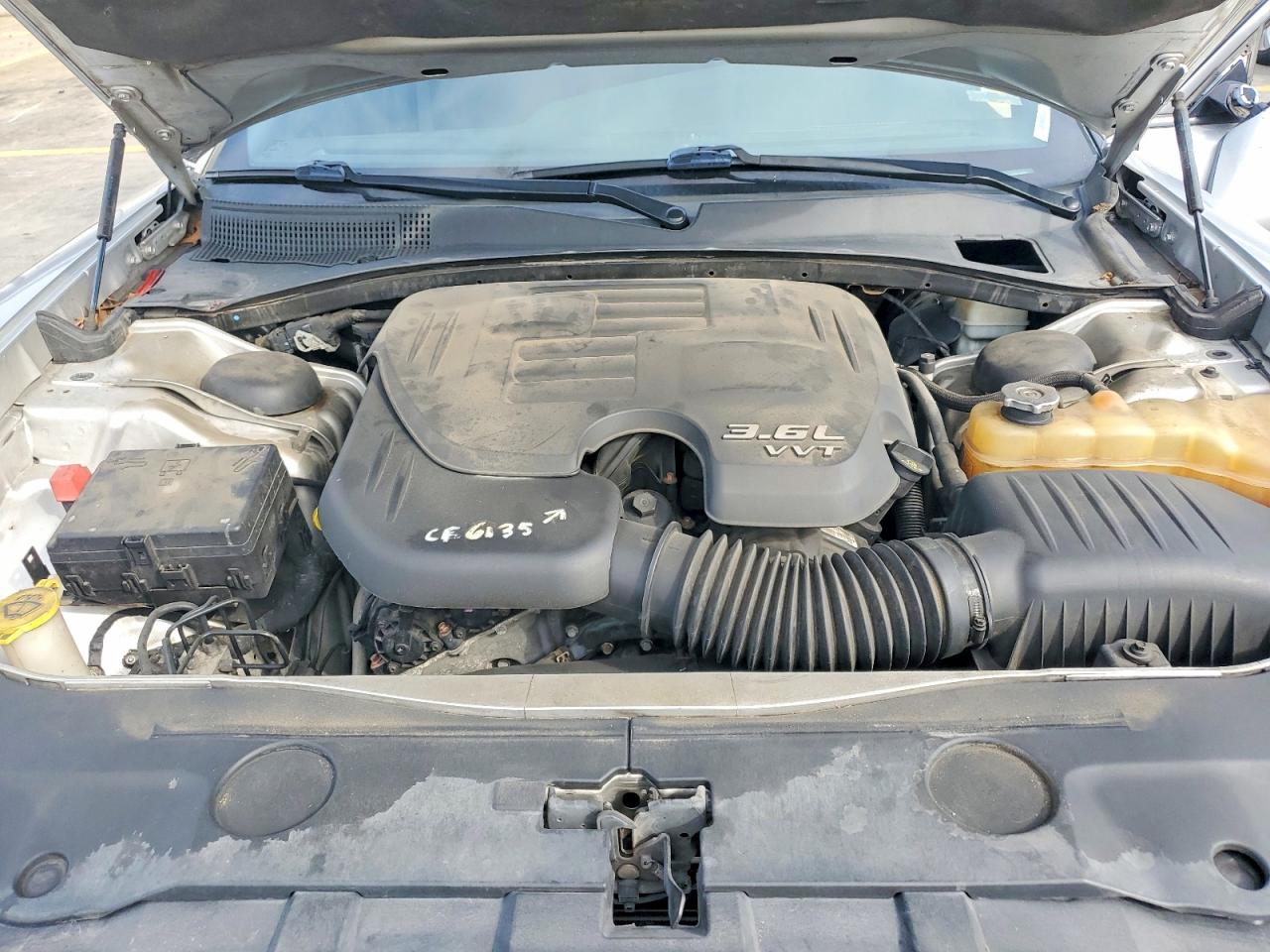 2012 Dodge Charger Se Серебряный vin: 2C3CDXBG2CH202525