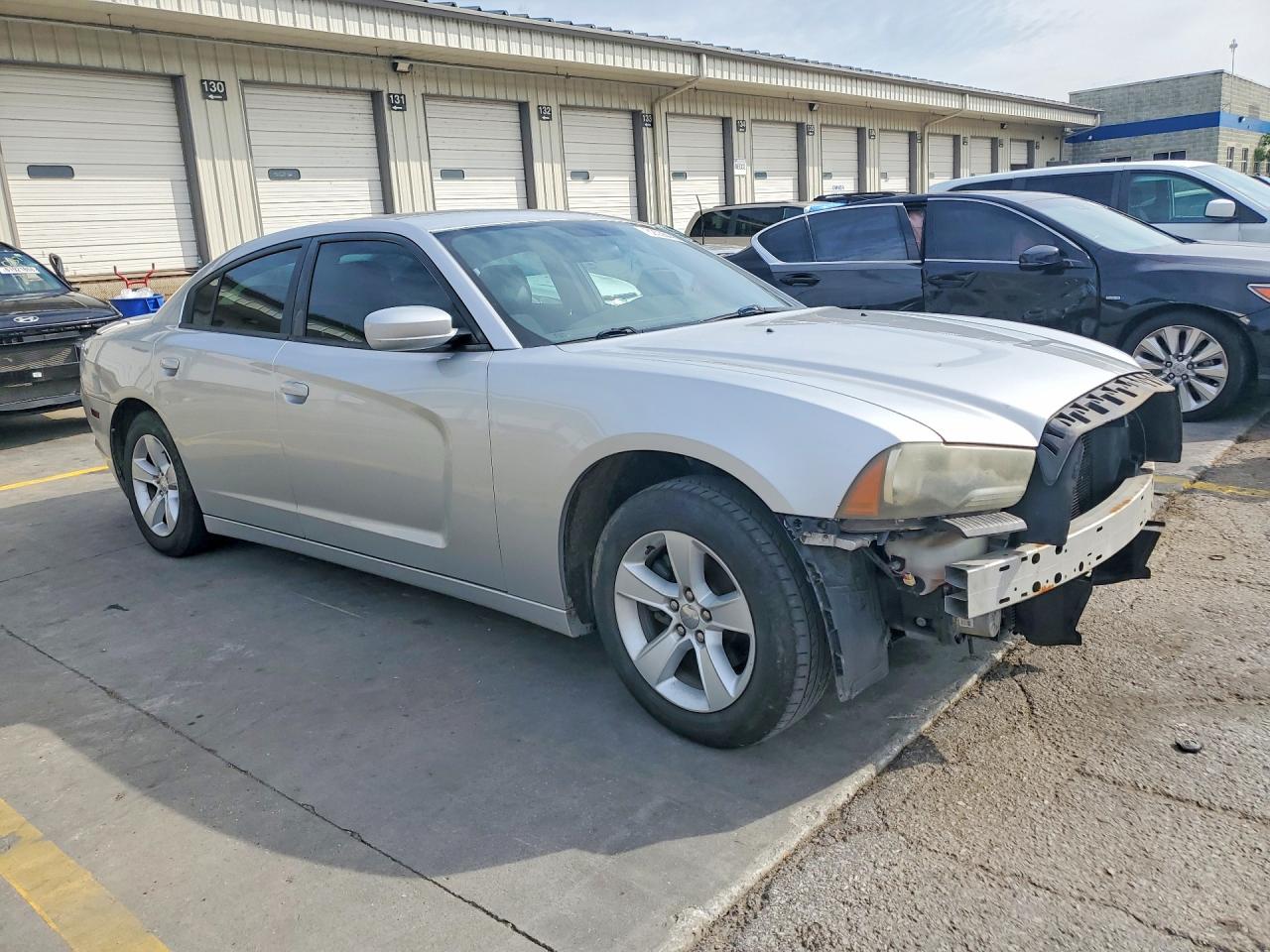 2012 Dodge Charger Se Серебряный vin: 2C3CDXBG2CH202525