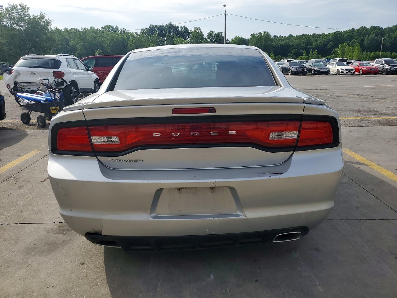 2012 Dodge Charger Se Серебряный vin: 2C3CDXBG2CH202525