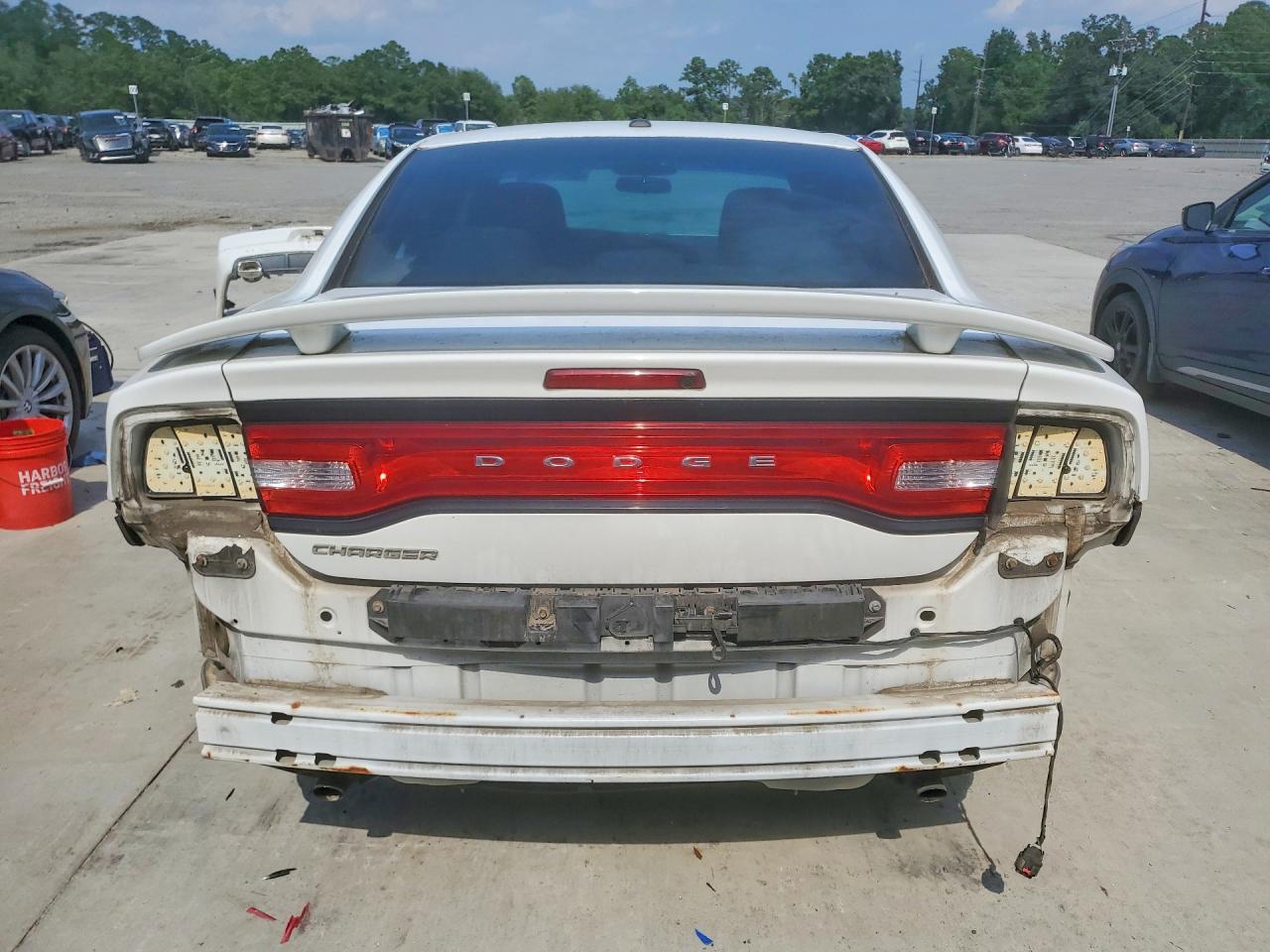 2013 Dodge Charger Se White vin: 2C3CDXBG2DH725772
