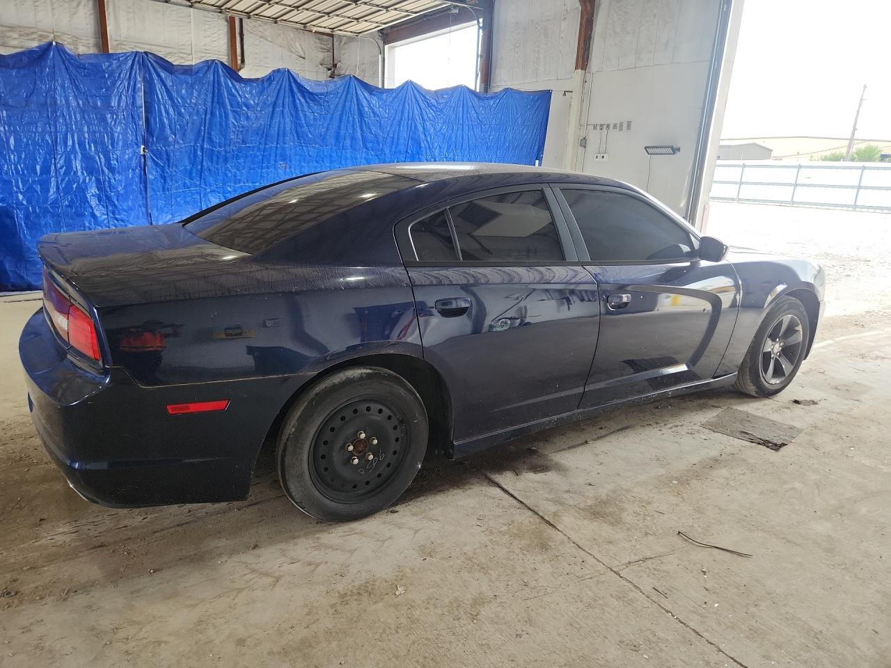 2014 Dodge Charger Se Blue vin: 2C3CDXBG2EH131121 Damage: Right Qtr Panel, Heavy Scratch, 1/2 To 1 Inch
