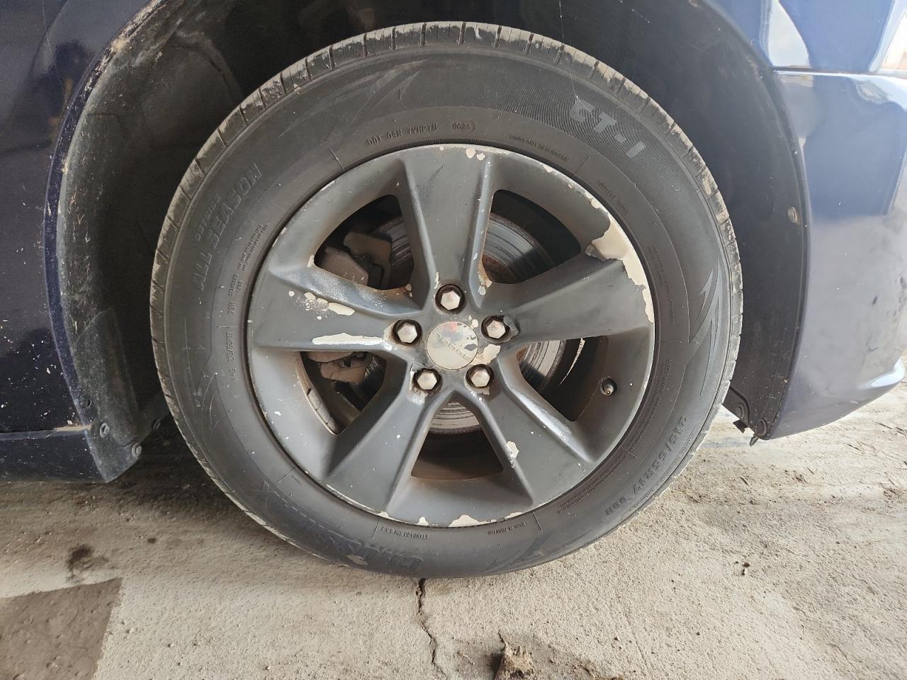 2014 Dodge Charger Se Blue vin: 2C3CDXBG2EH131121 Damage: Right Front Wheel, Peeling, > 12 Inches
