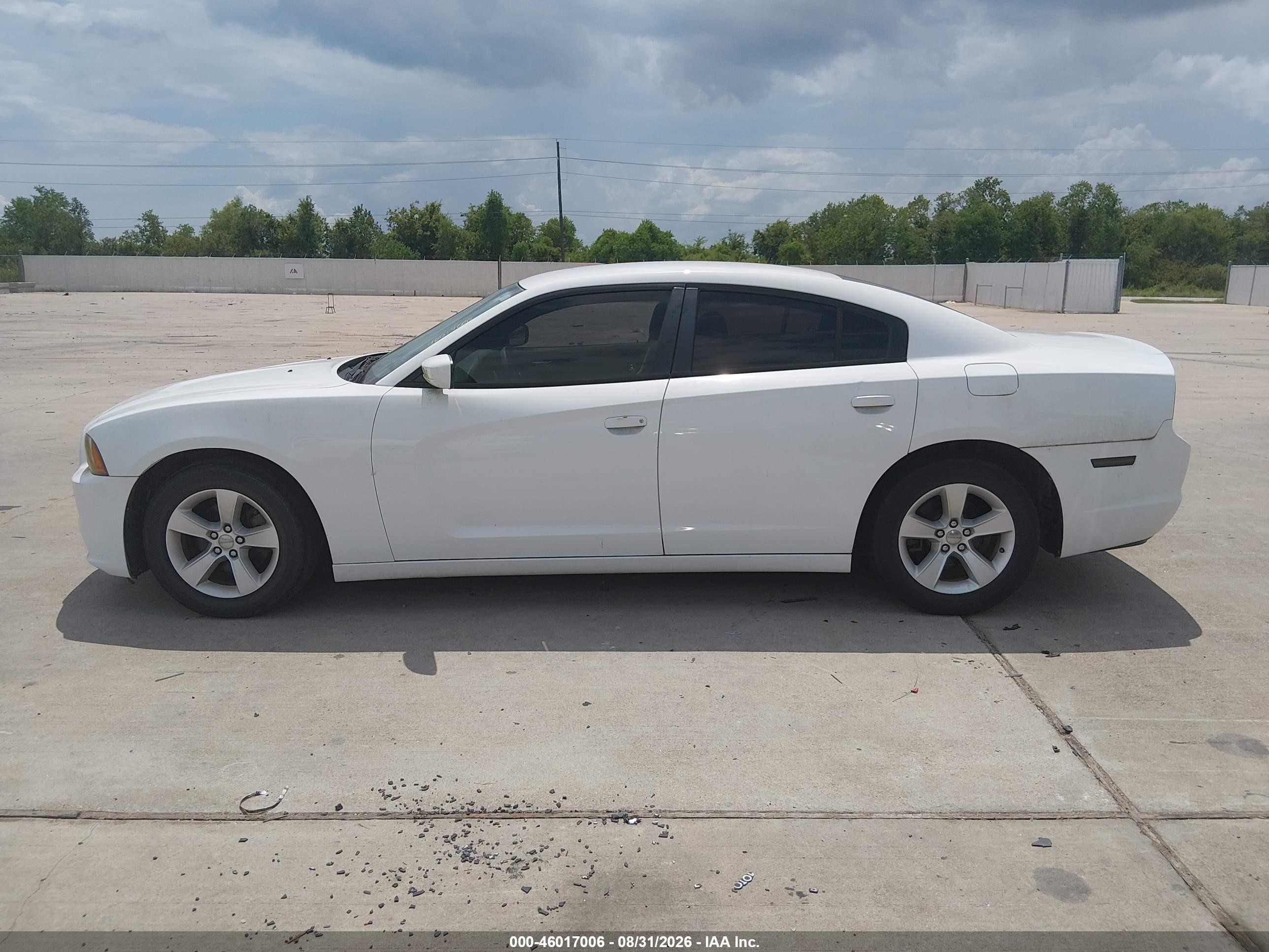 2014 Dodge Charger Se White vin: 2C3CDXBG2EH307889