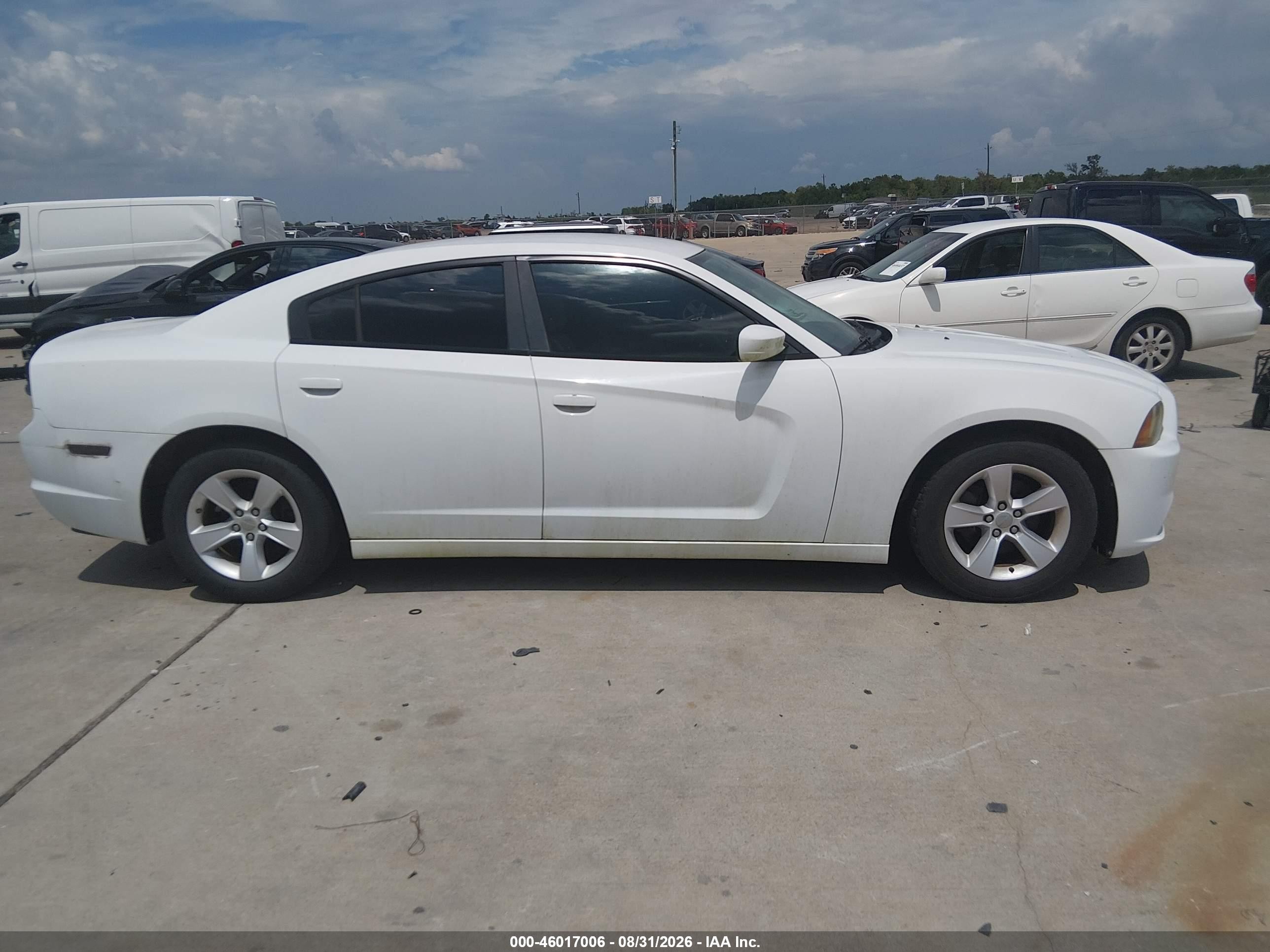 2014 Dodge Charger Se White vin: 2C3CDXBG2EH307889