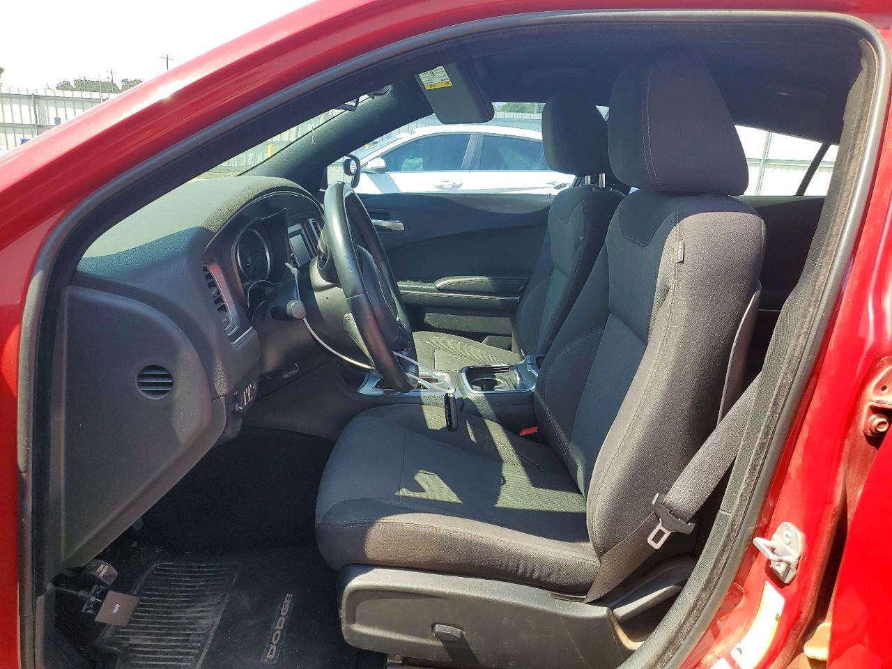 2015 Dodge Charger Se Red vin: 2C3CDXBG2FH729520