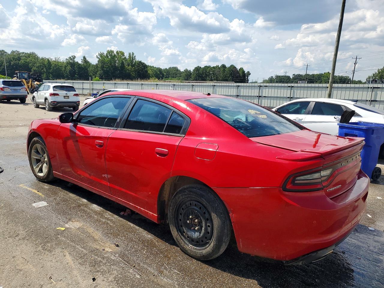 2015 Dodge Charger Se Red vin: 2C3CDXBG2FH729520
