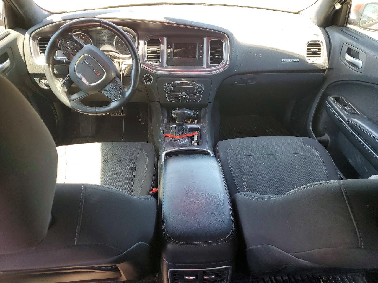 2015 Dodge Charger Se Red vin: 2C3CDXBG2FH762596