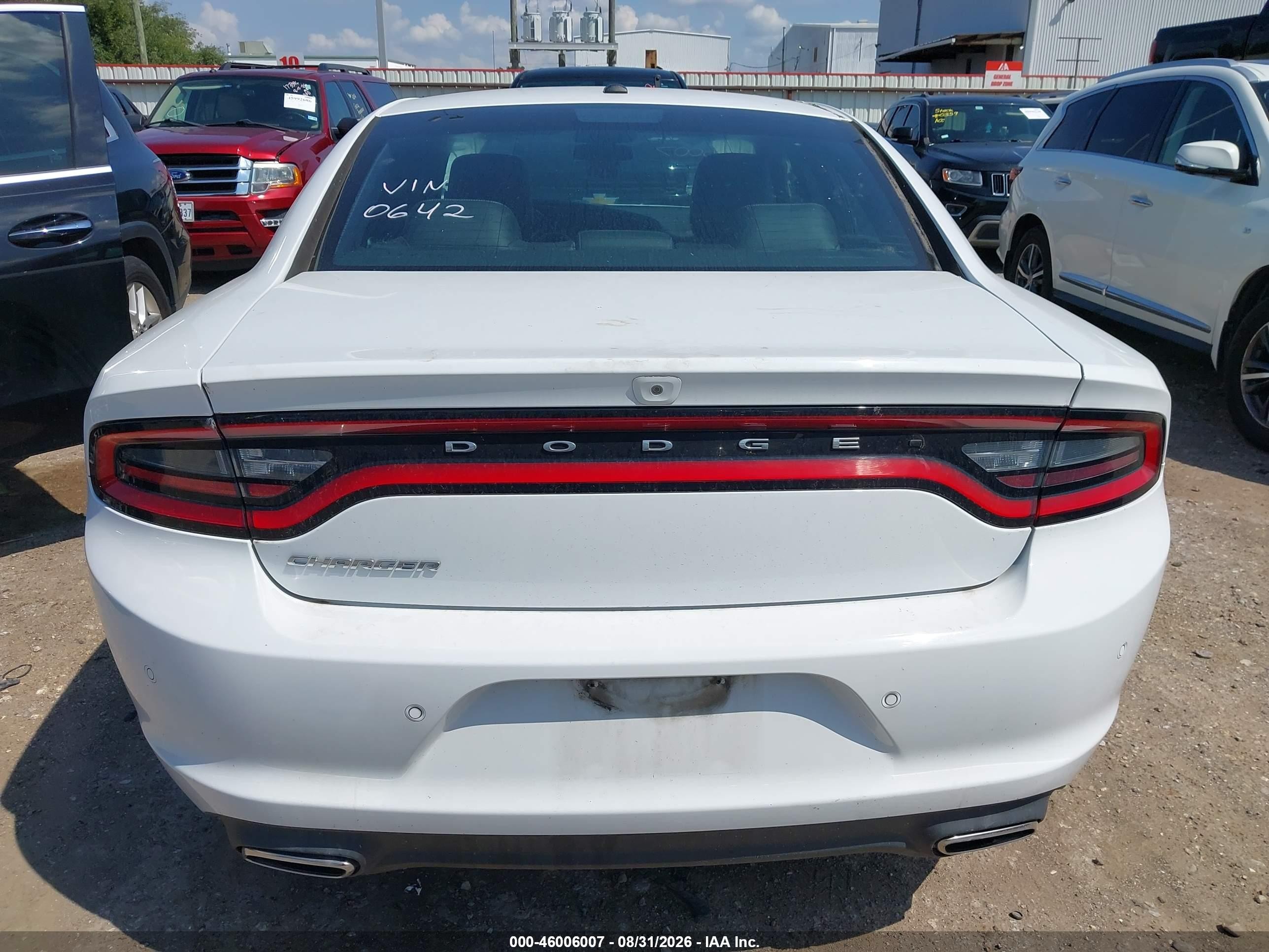 2020 Dodge Charger Sxt Rwd White vin: 2C3CDXBG2LH140642