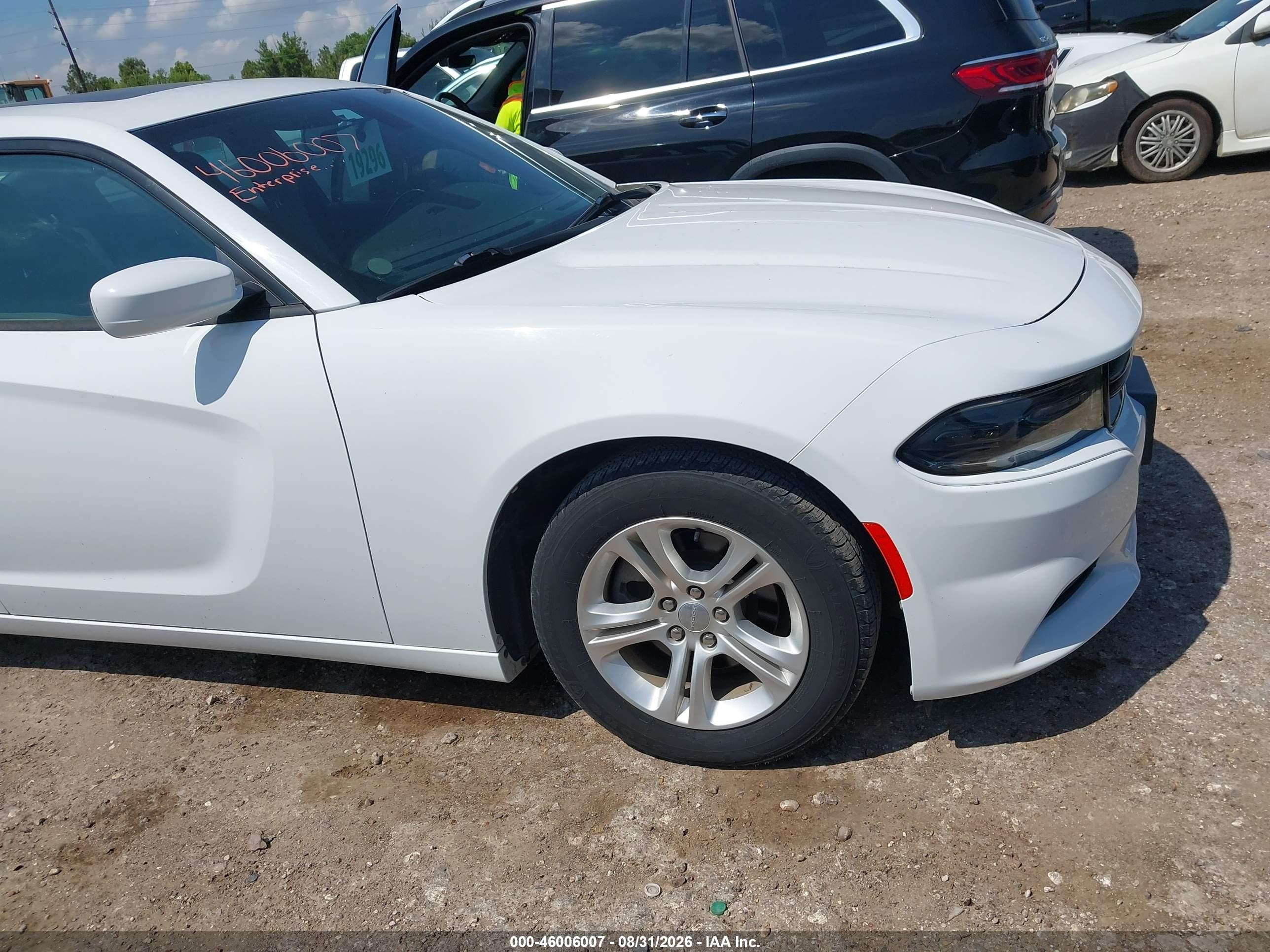 2020 Dodge Charger Sxt Rwd White vin: 2C3CDXBG2LH140642