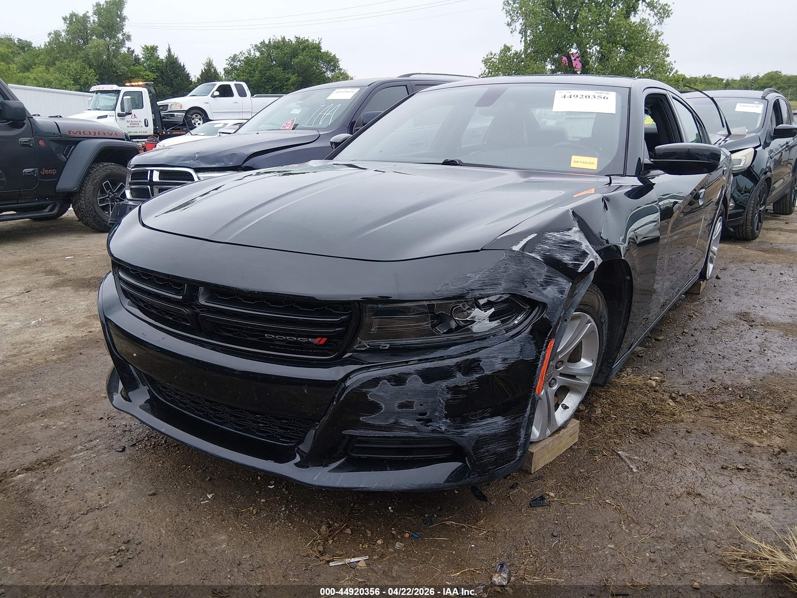 2022 Dodge Charger Sxt Rwd Black vin: 2C3CDXBG2NH152695